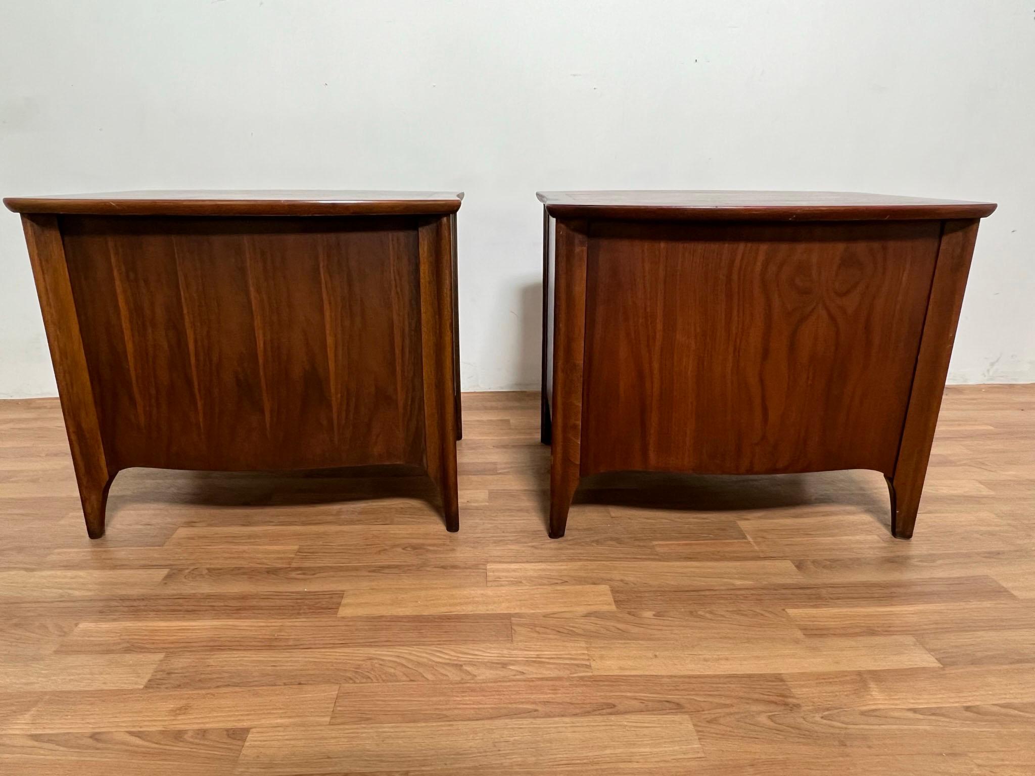 Pair of Kent Coffey Perspecta End Tables, circa 1960s 3