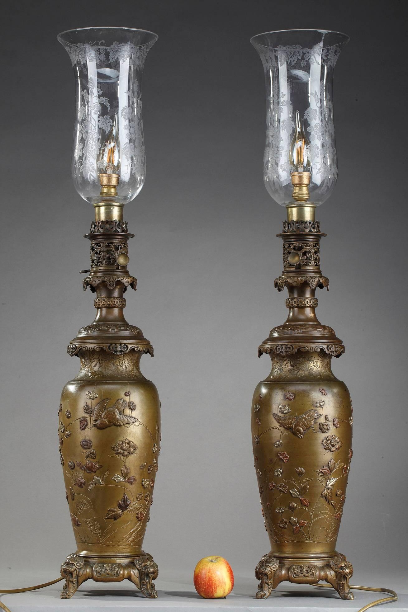French Pair of Kerosene Lamps with Birds in Chinese Style For Sale