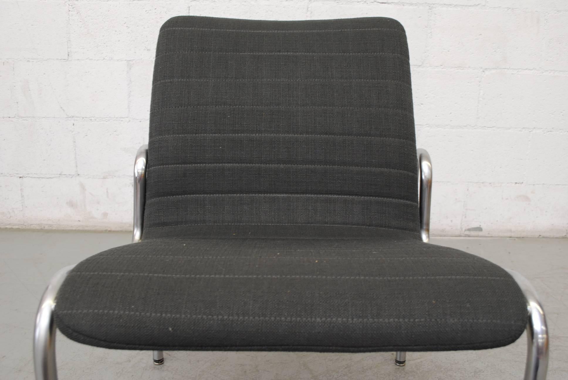 Pair of Kho Liang Ie 703 Lounge Chairs 3