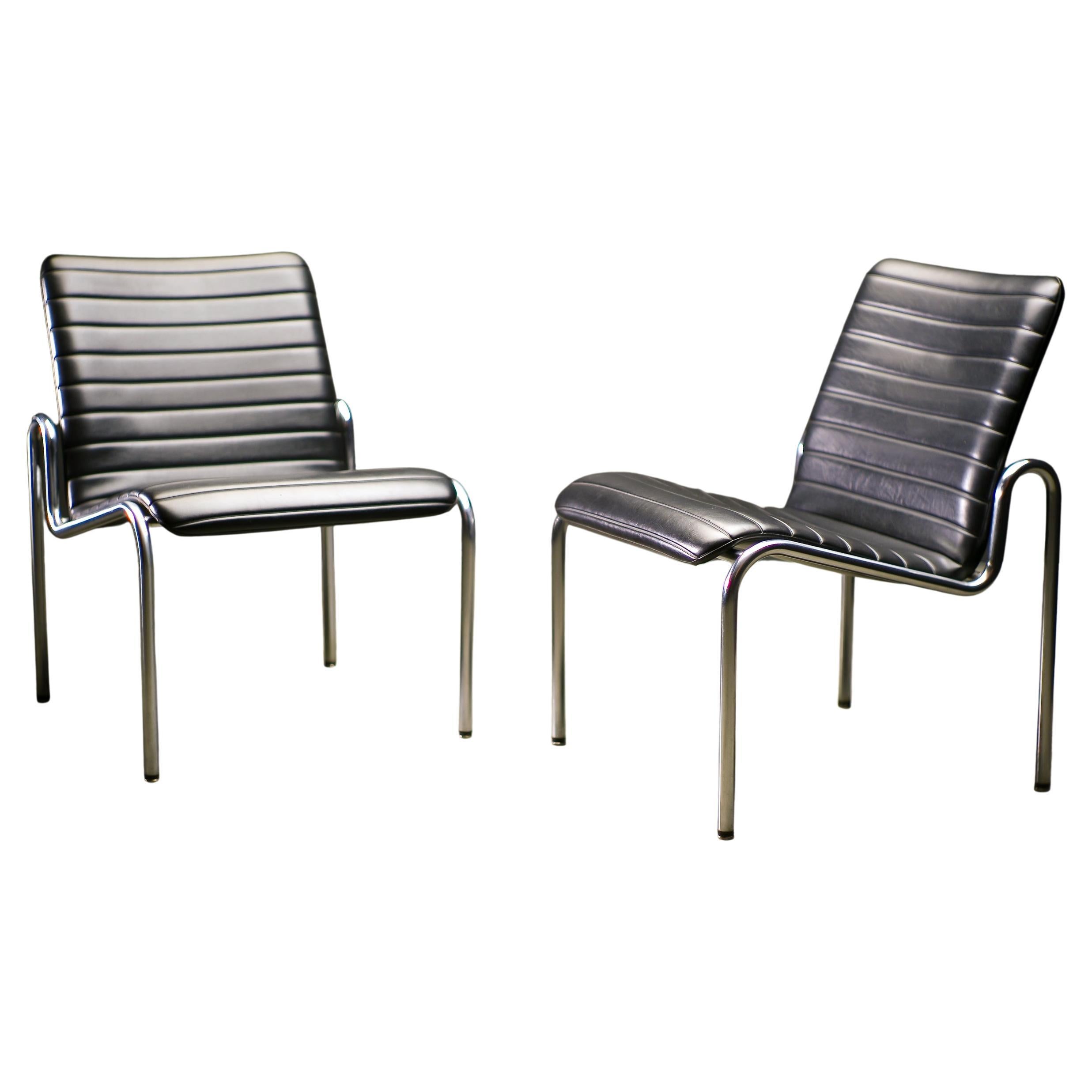 Pair of Kho Liang Ie Model 703 Lounge Chairs for Stabin