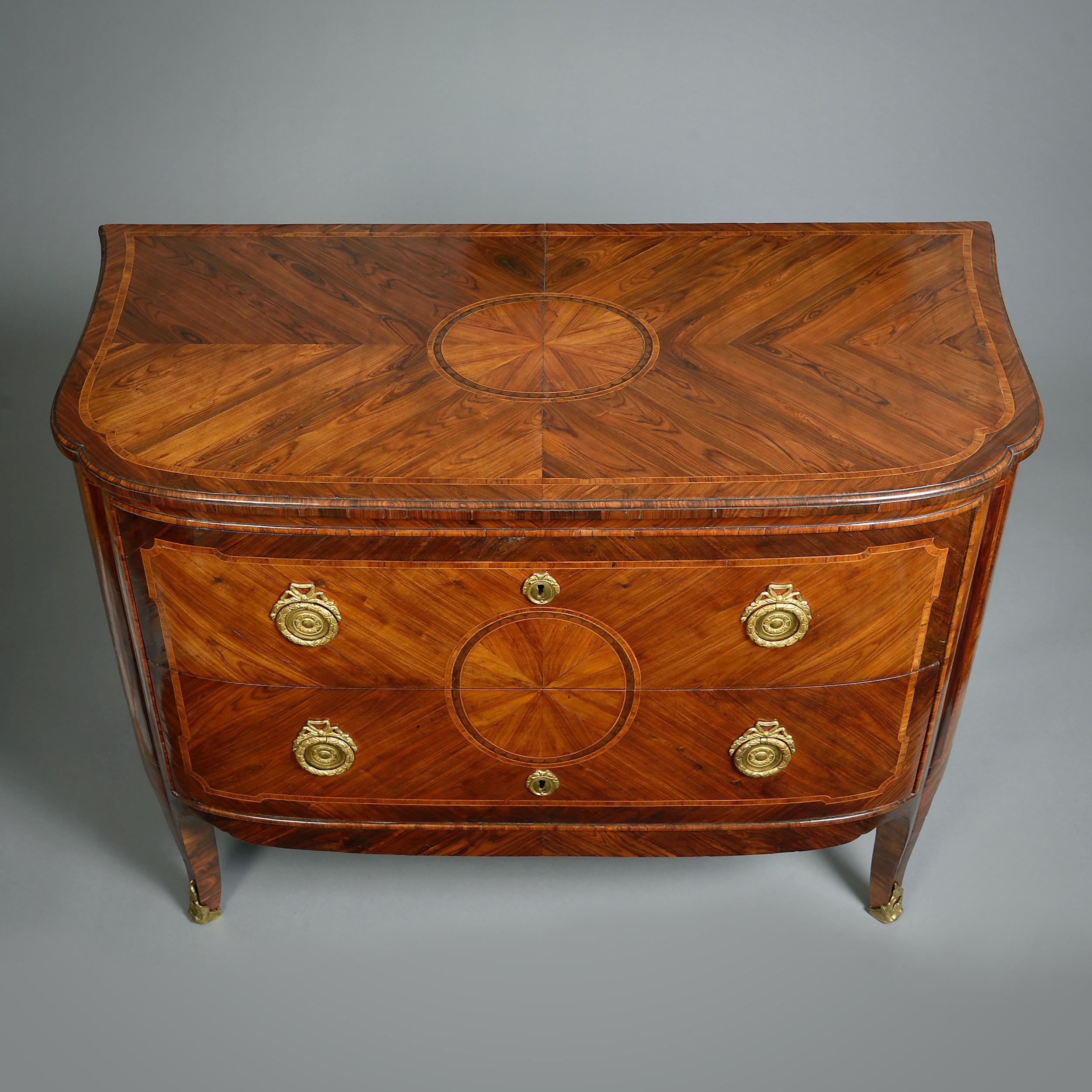 Coppia di commode in legno Kingwood, Genova in vendita 1