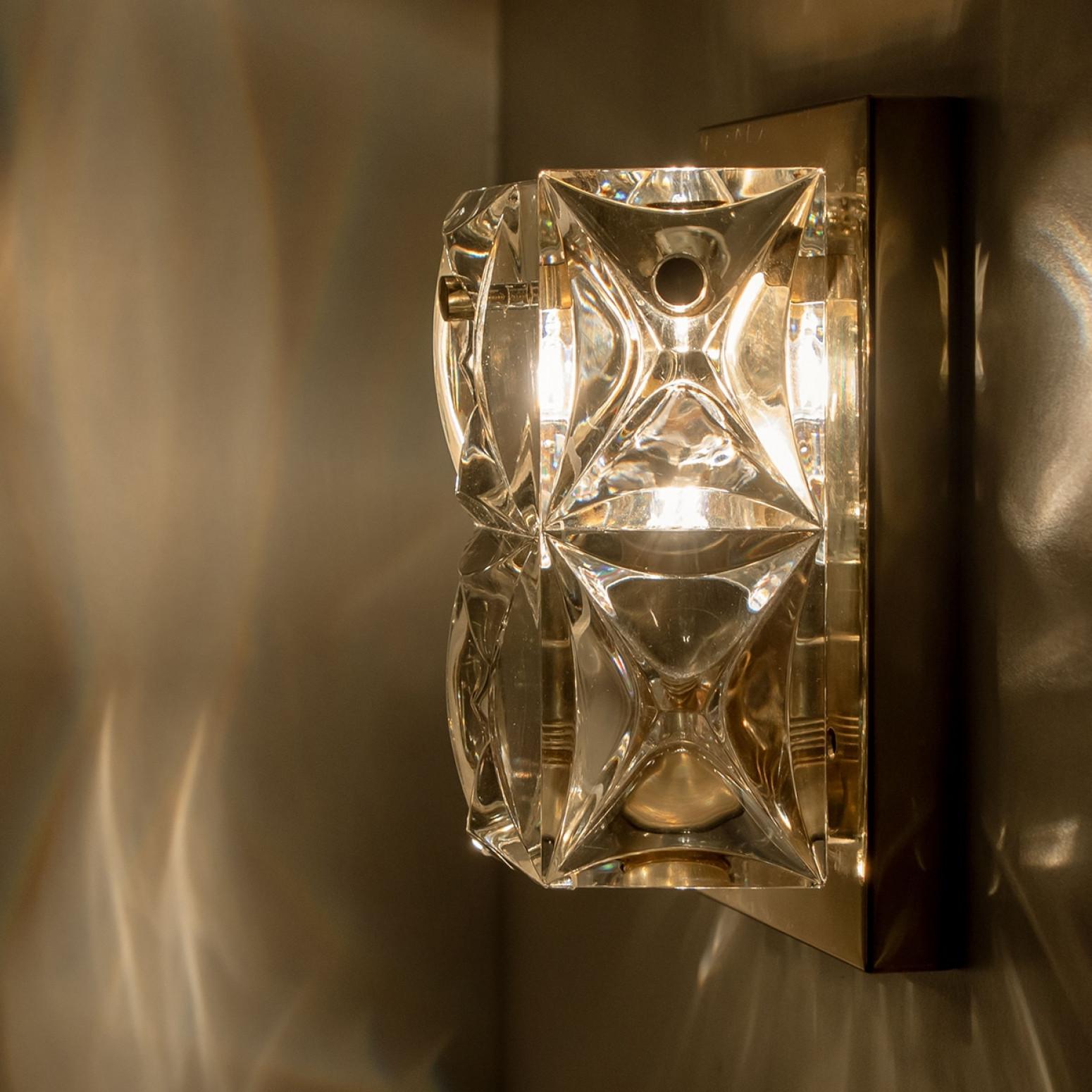 Pair of Kinkeldey Wall Light Fixtures, Crystal Glass, 1970 For Sale 3