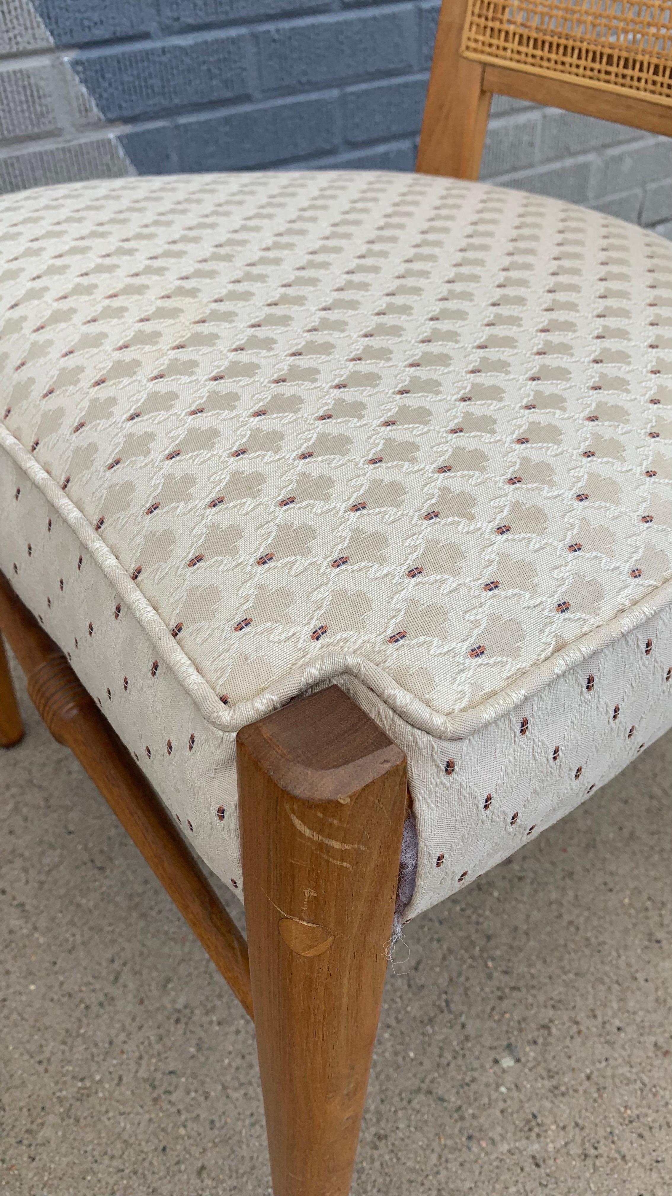 Coppia di sedie da pranzo Kipp Stewart per Drexel Declaration in vendita 1