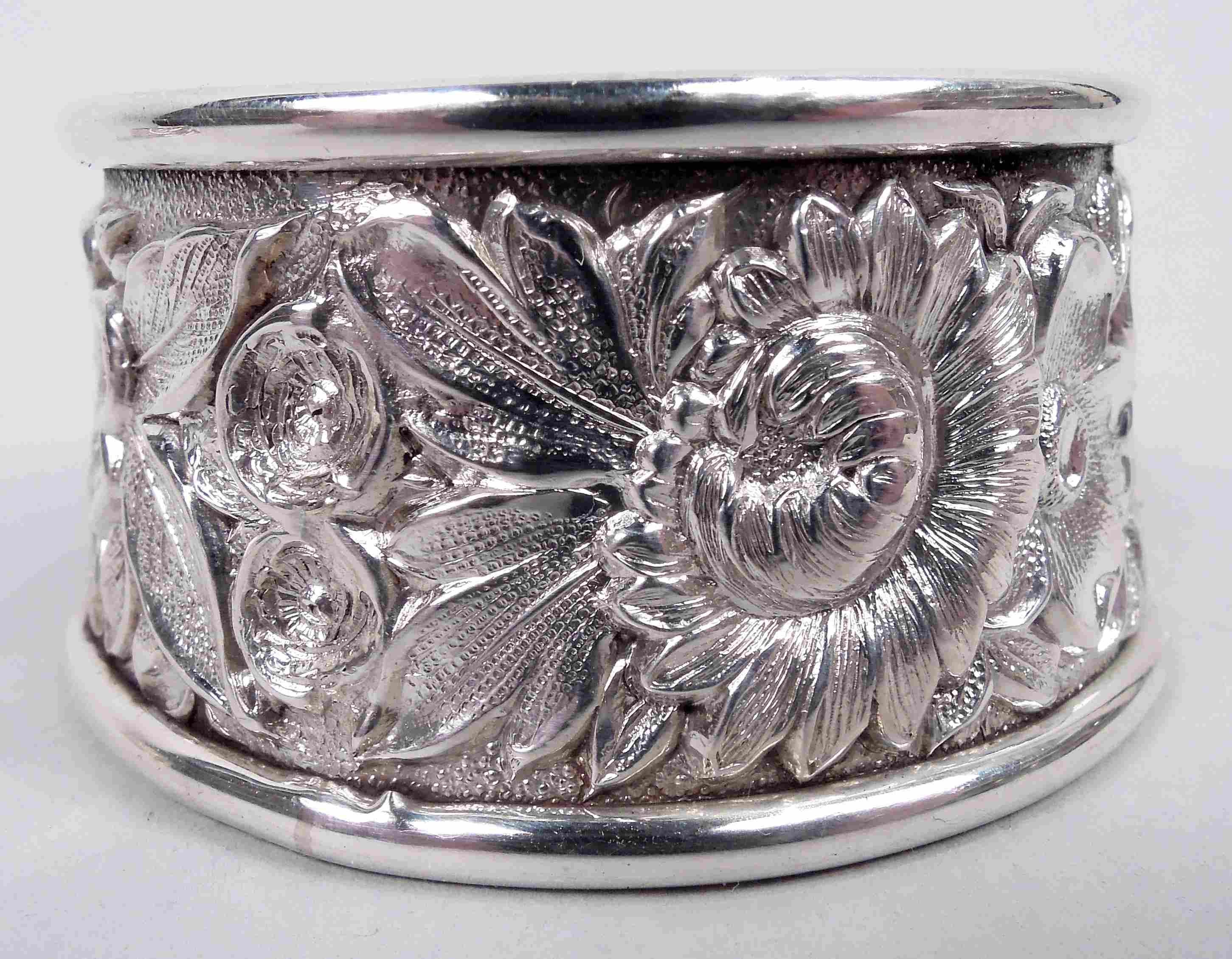20th Century Pair of Kirk Baltimore Repousse Sterling Silver Open Salts