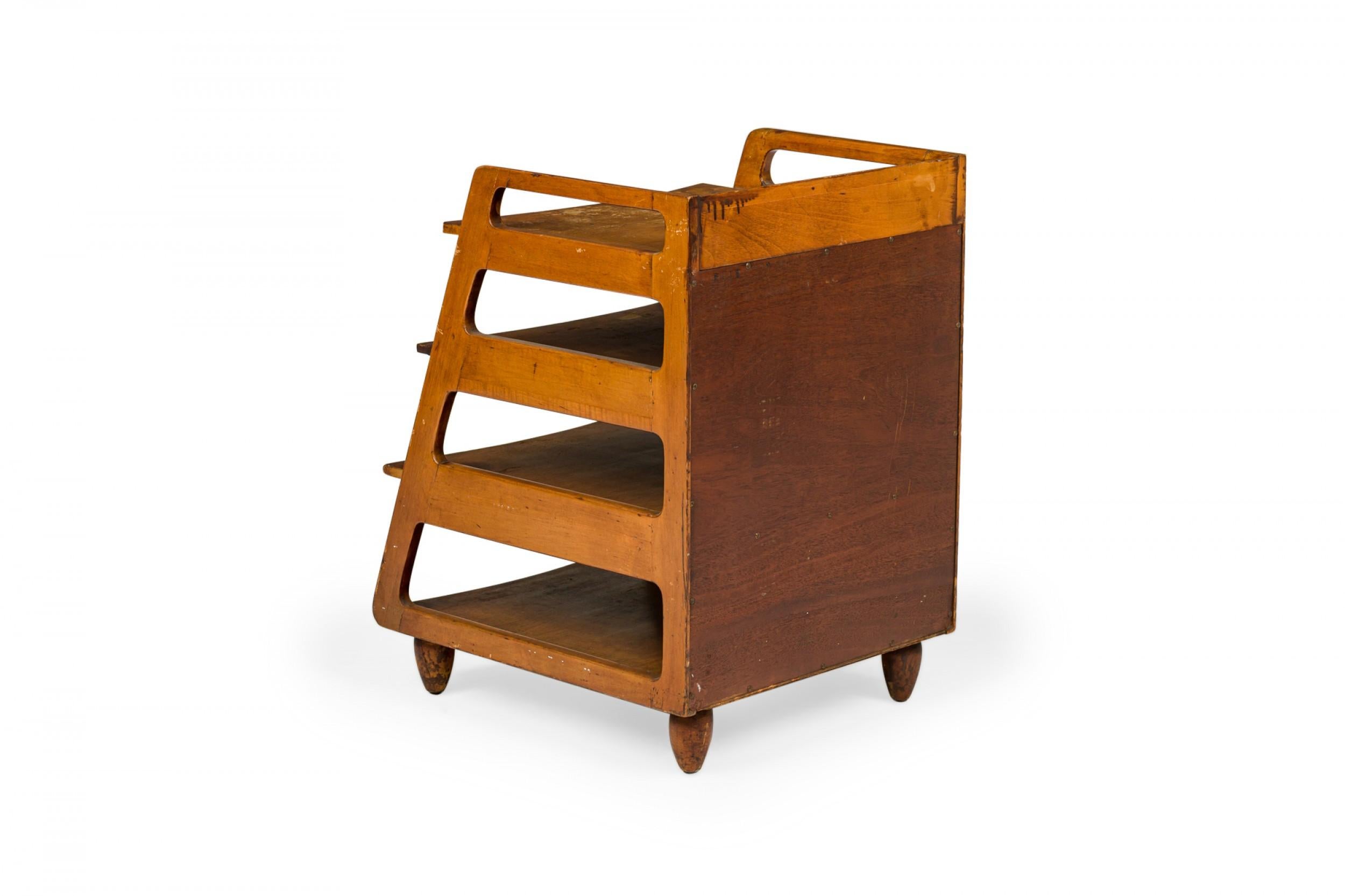 Pair of Kittinger American Mid-Century Wooden Four-Compartment Magazine Tables For Sale 1