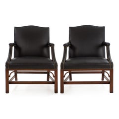 Paar Kittinger Mahagoni und schwarzes Leder CW14 Open-Arm Chairs