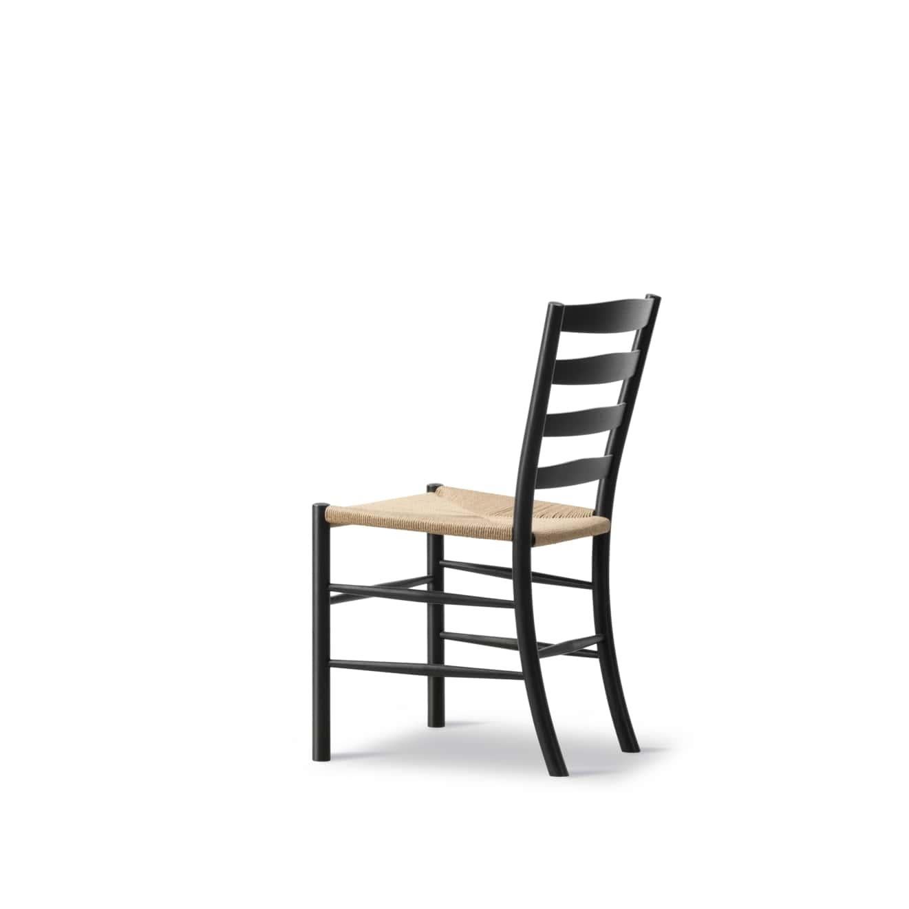 Pareja de sillas Klint-Roble lacado en negro/Cuerda de papel natural-para Fredericia en Nuevo estado para la venta en Dubai, AE