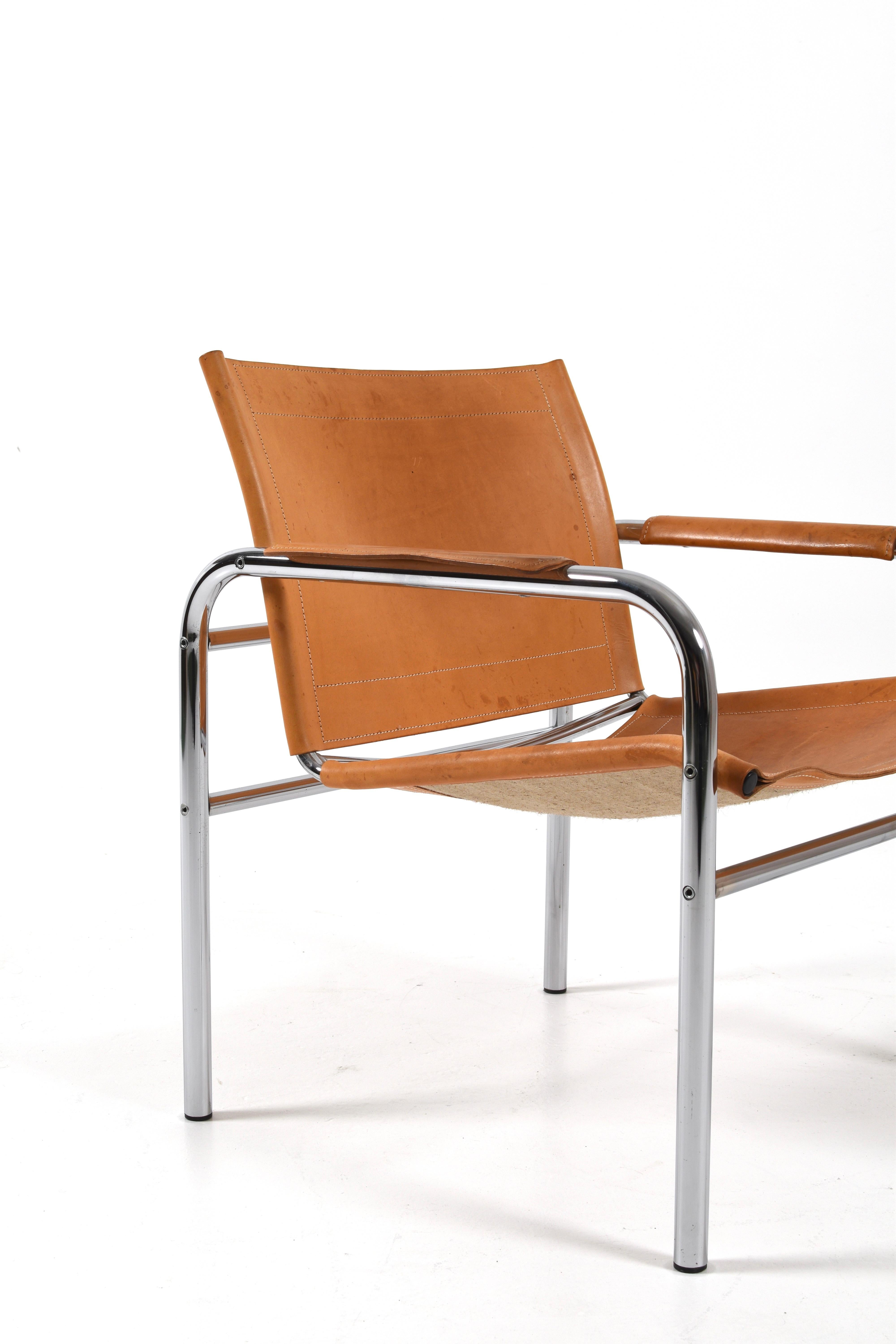 Pair of Klinte Easy Chairs Tord Björklund, Patinated Cognac Leather, Sweden, 80s in vendita 9