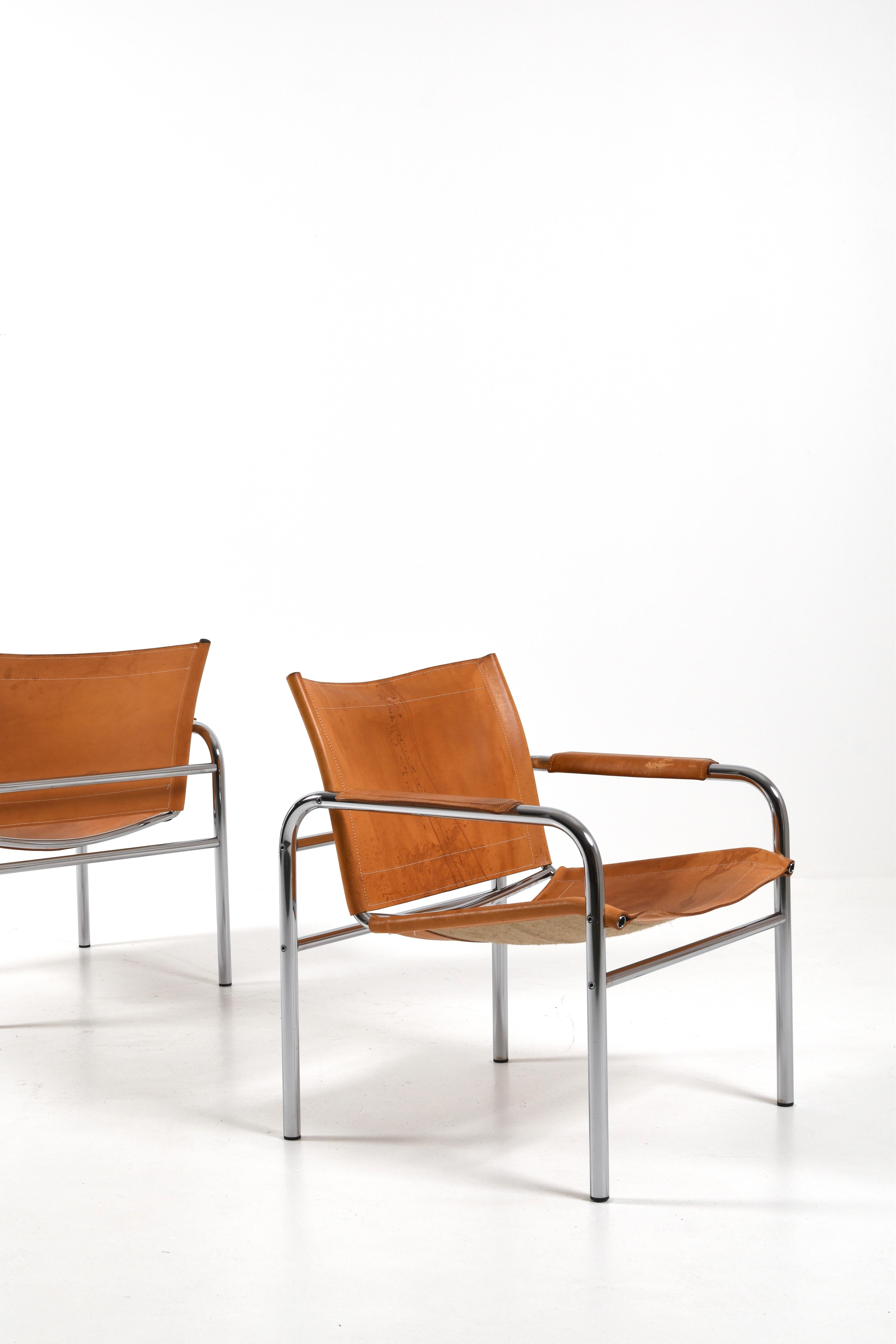 Mid-Century moderno Pair of Klinte Easy Chairs Tord Björklund, Patinated Cognac Leather, Sweden, 80s in vendita