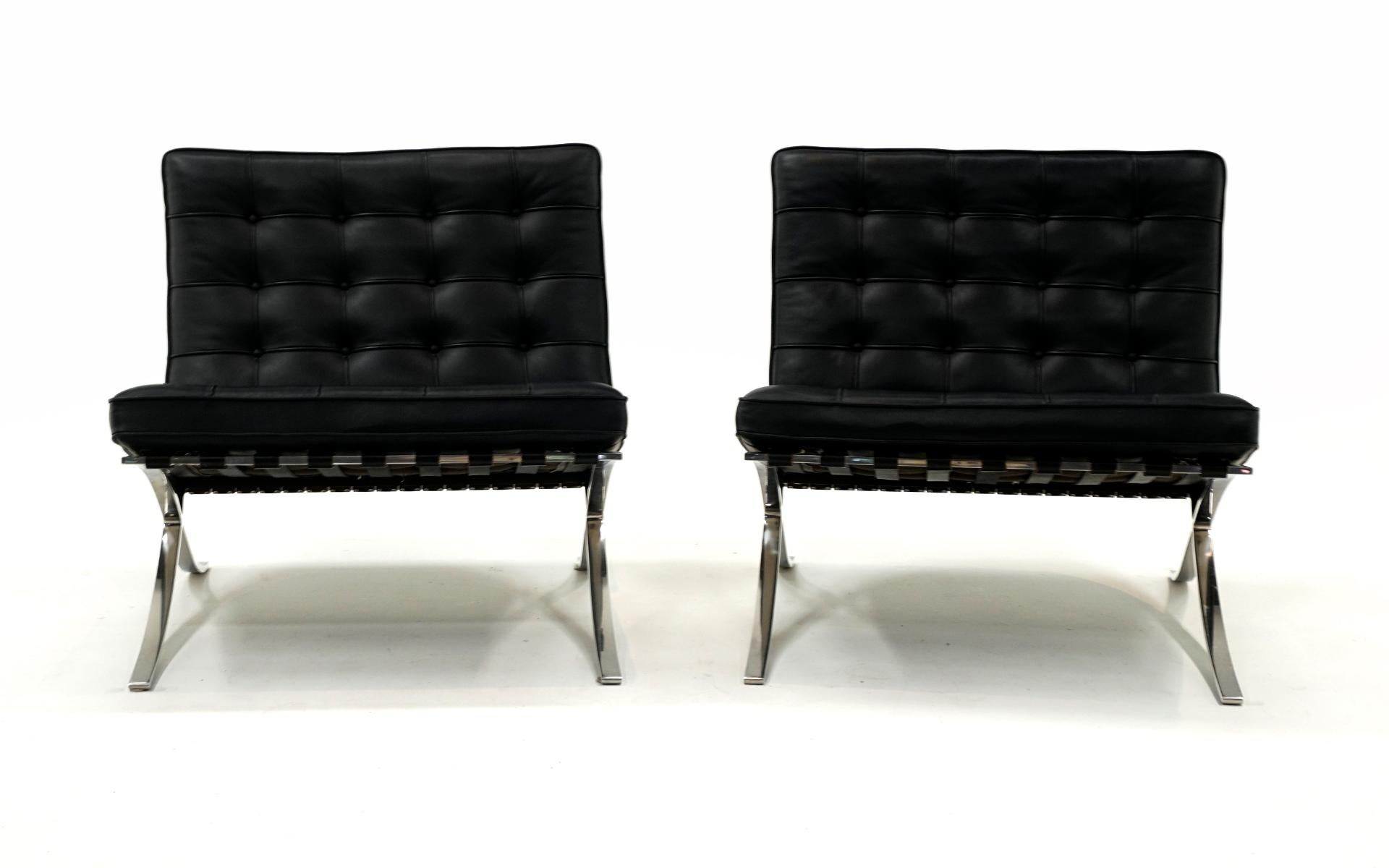 Bauhaus Pair of Knoll Black Leather & Stainless Steel Barcelona Chairs, Signed For Sale