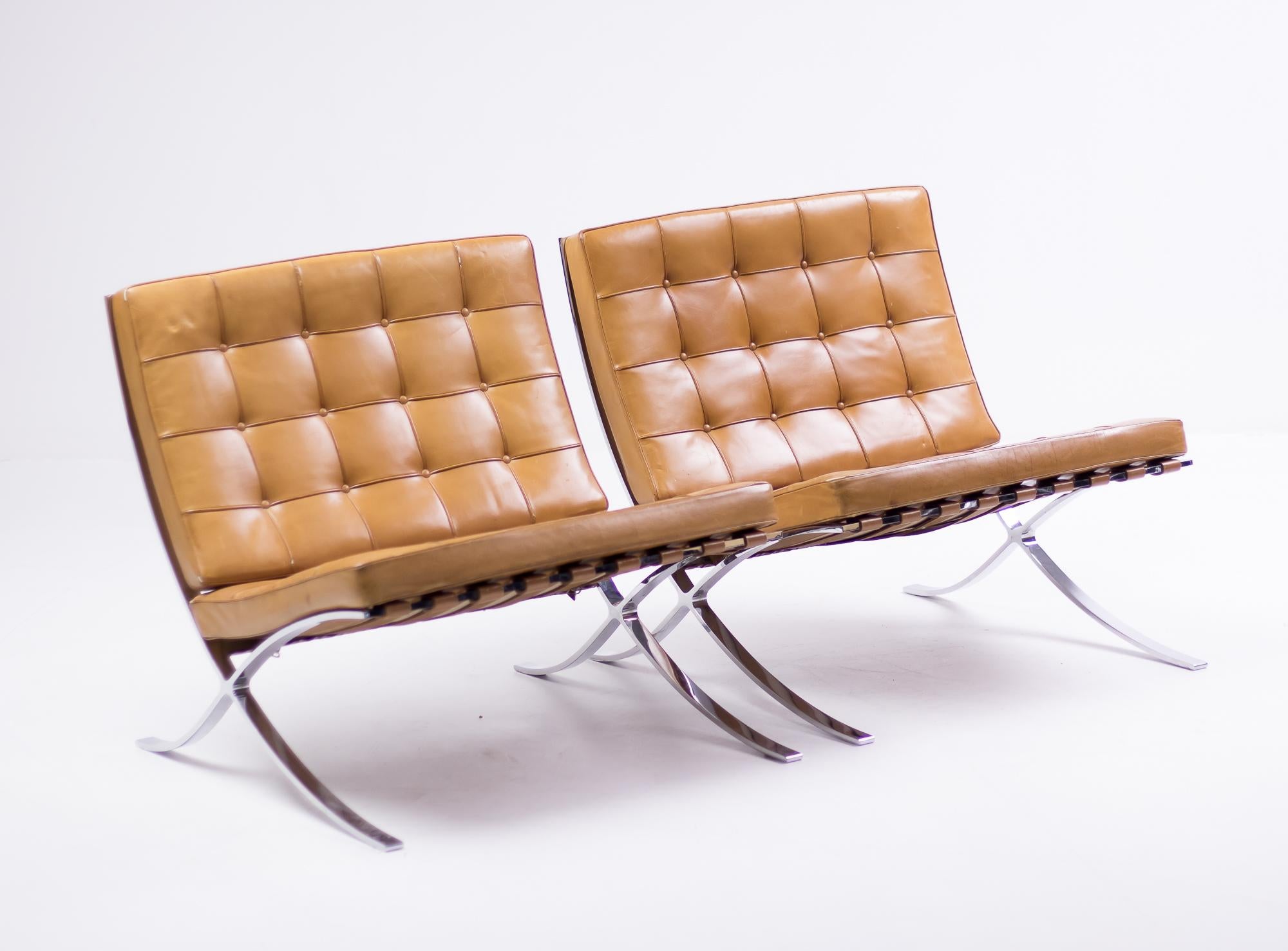 Pair of Knoll Cognac Leather Mies van der Rohe Split Frame Barcelona Chairs 3