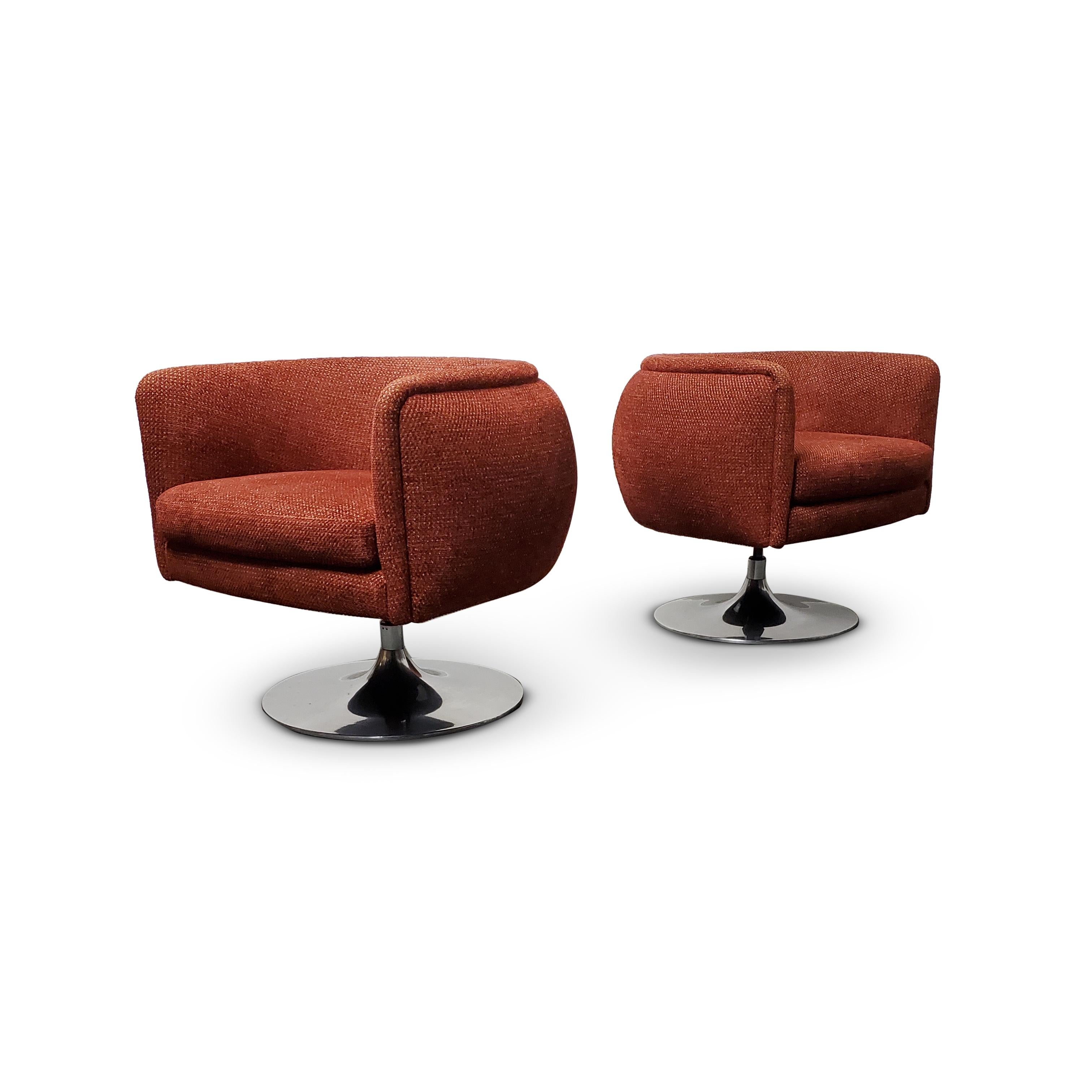 Pair of Knoll D'urso Swivel Lounge Chairs  6