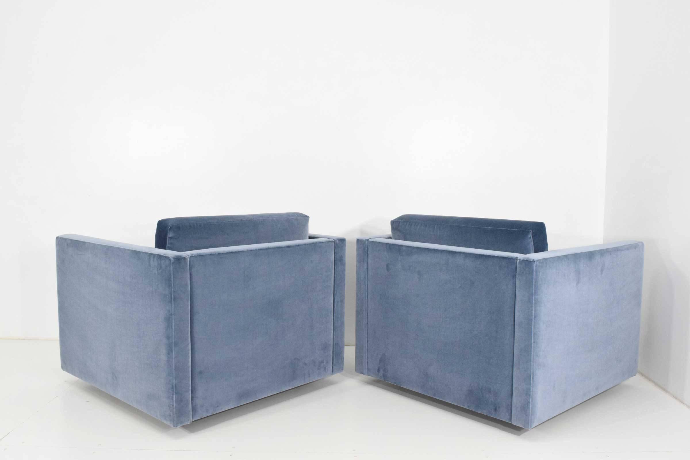 Upholstery Pair of Knoll Lounge Chairs with Ottoman