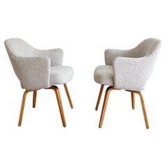 Pair of Knoll Saarinen Executive Chairs w/ New Oatmeal Upholstery