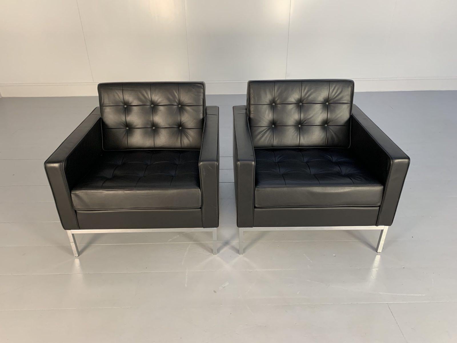 Pair of Knoll Studio “Florence Knoll” Lounge Armchairs In Black “Volo” Leather In Good Condition For Sale In Barrowford, GB