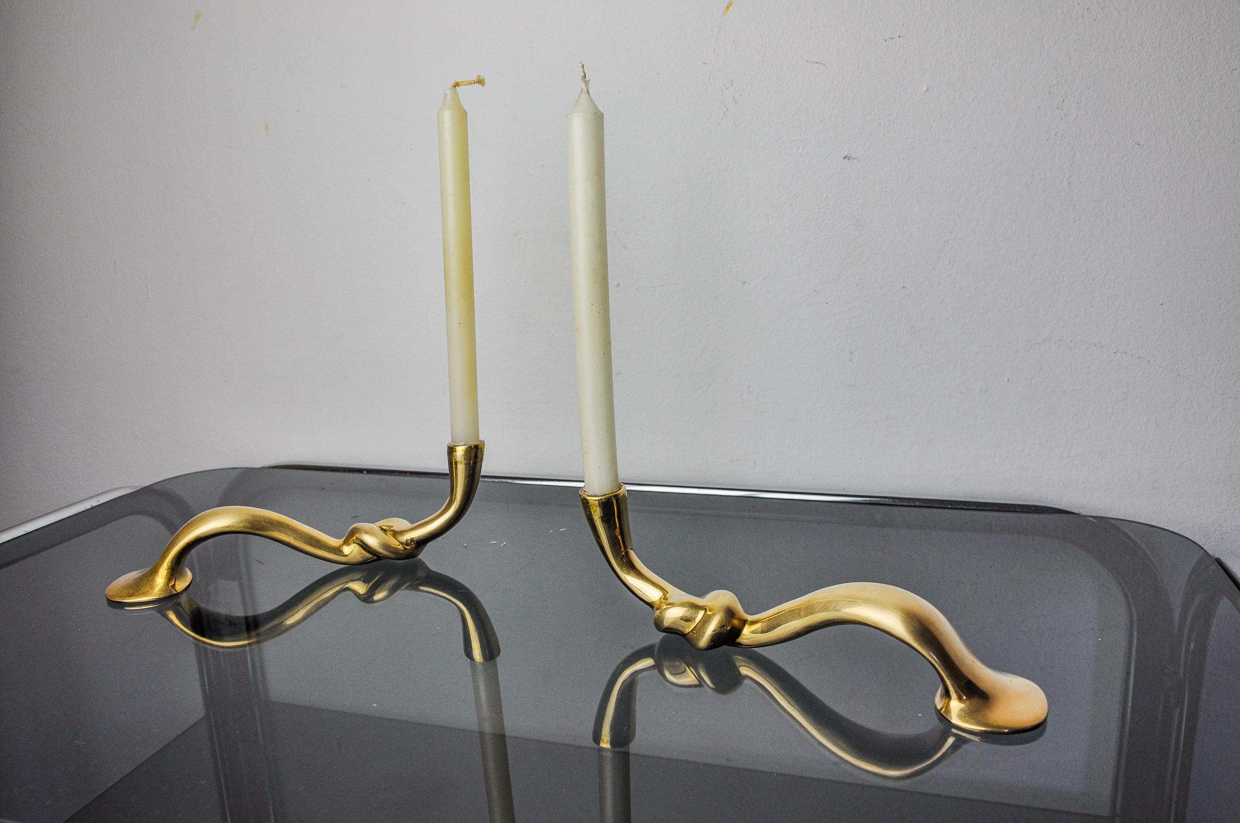 Pareja de candelabros de nudo en bronce, diseño brutalista, Italia, 1970 en venta 1
