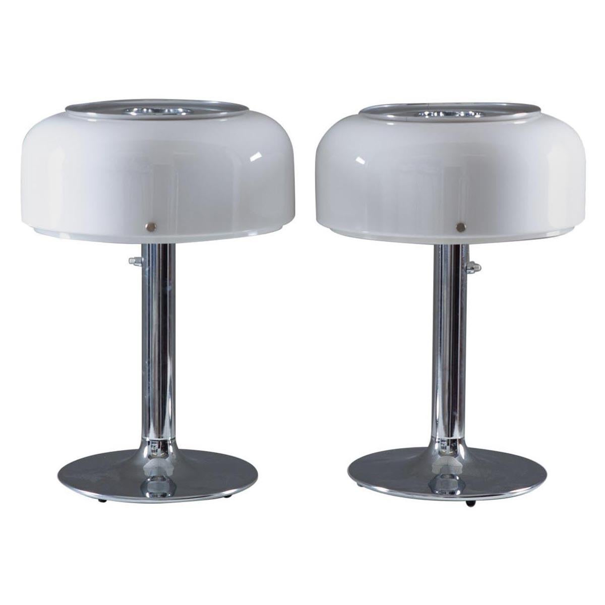 Pair of "Knubbling" Table Lamps in Chrome and Acrylic by Ateljé Lyktan For Sale