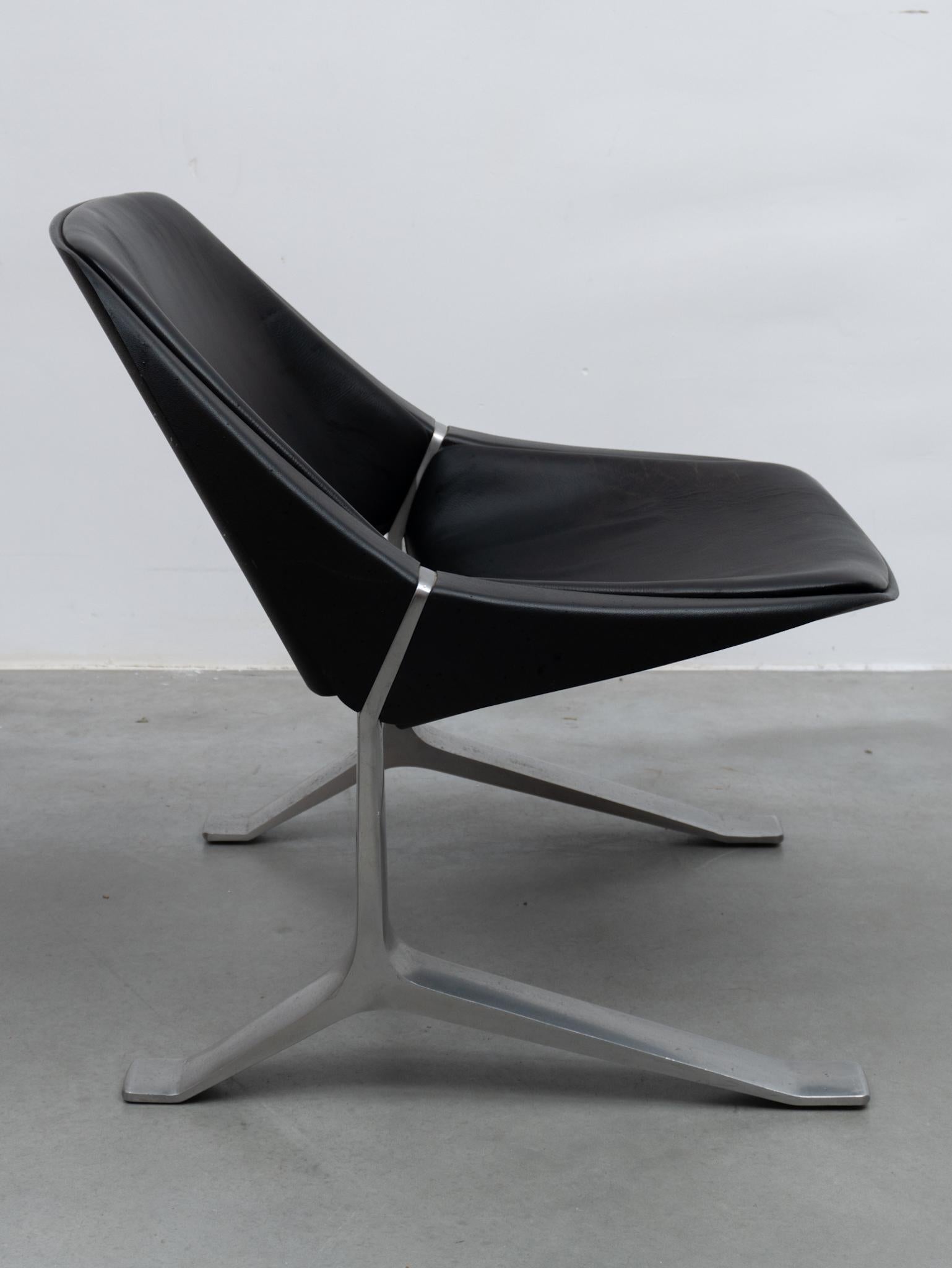 Pair of Knut Hesterberg Lounge Black and Chrome Club Arm Chairs, Germany 1971 In Good Condition For Sale In Antwerp, BE