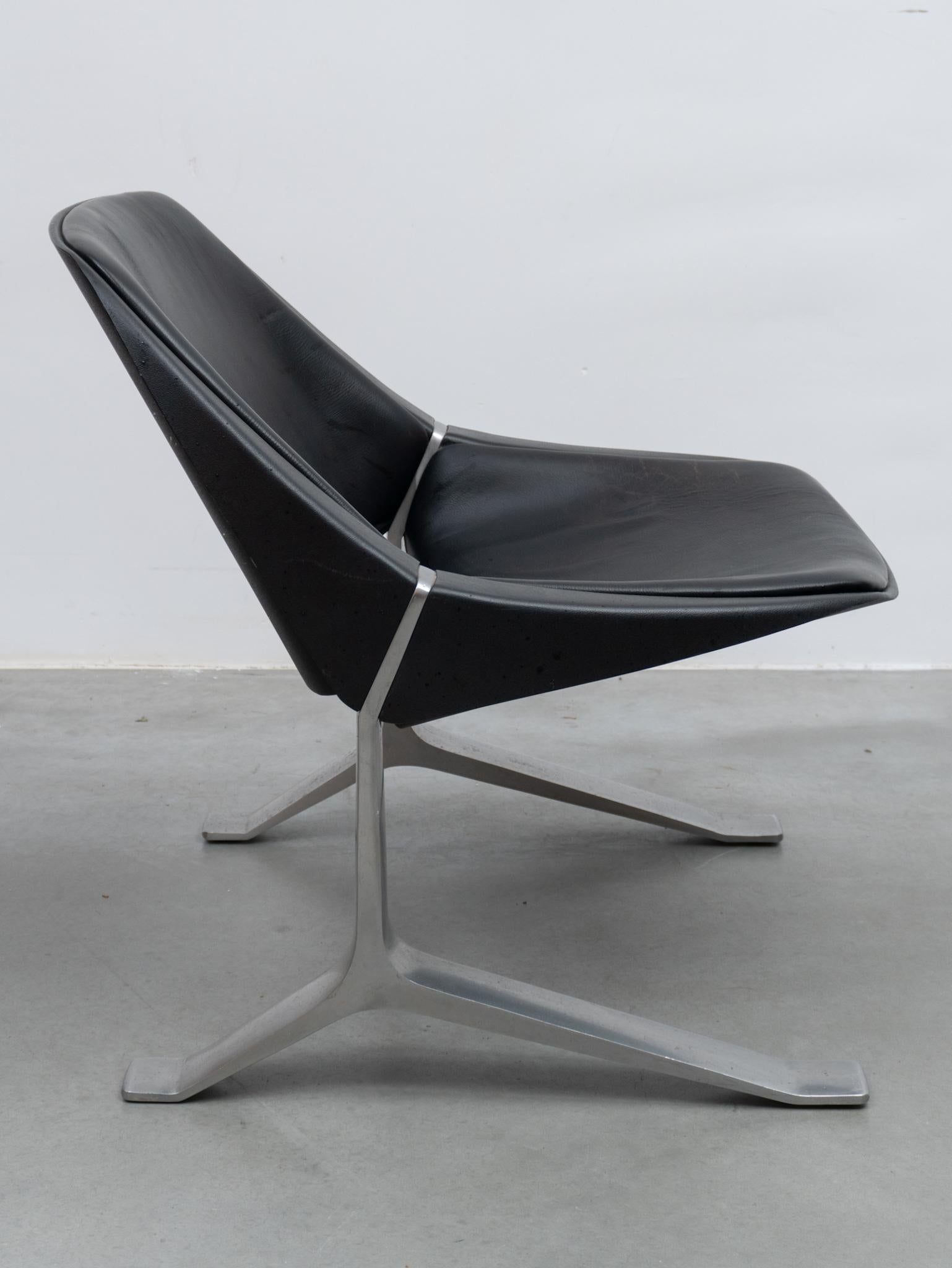 Late 20th Century Pair of Knut Hesterberg Lounge Black and Chrome Club Arm Chairs, Germany 1971 For Sale
