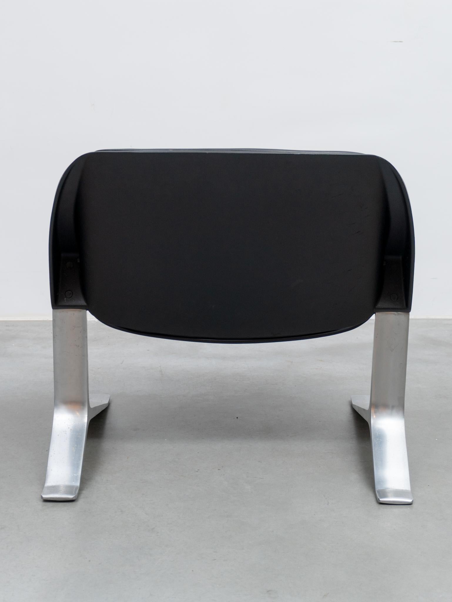 Pair of Knut Hesterberg Lounge Black and Chrome Club Arm Chairs, Germany 1971 For Sale 1
