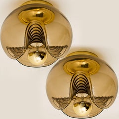 Ein Paar Koch & Lowy Wand- oder Unterputzleuchten aus Rauchglas von Peill Putzler, 1970
