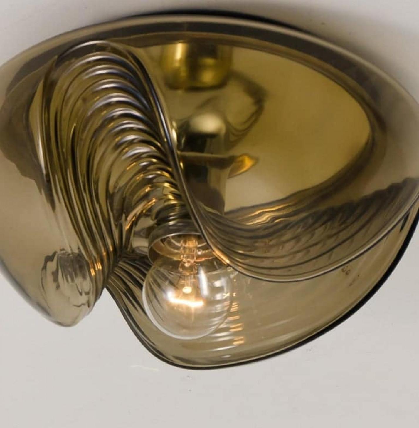 Ein Paar Koch & Lowy Wandleuchter/Lights aus Rauchglas von Peill Putzler, 1970 im Angebot 8