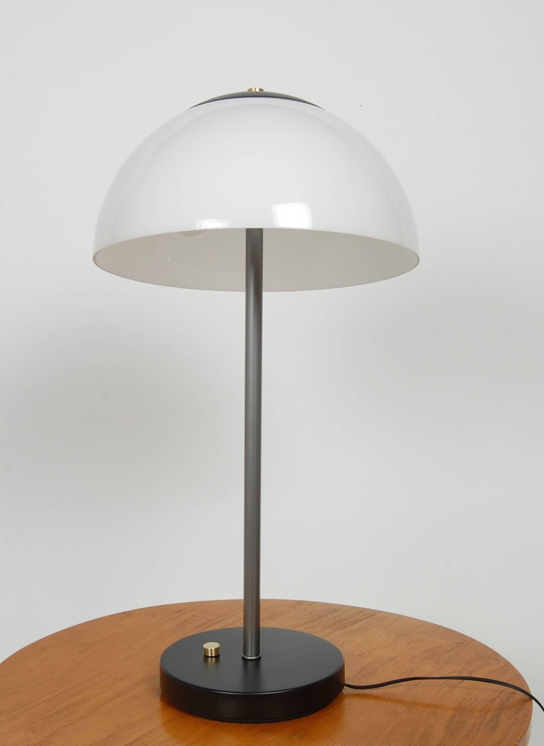 Pair of Koch & Lowy Table Lamps 1970s Modern 5