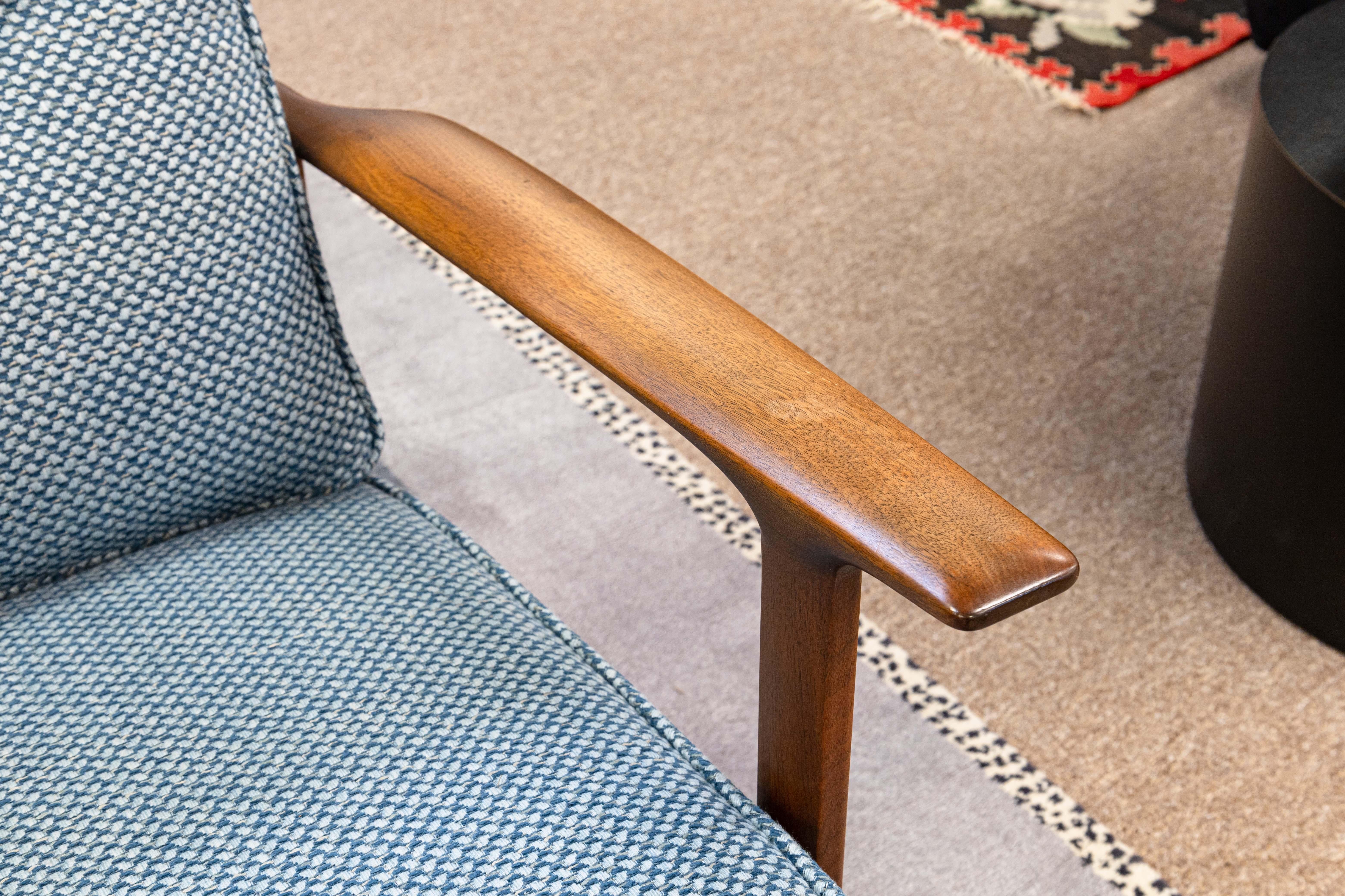 Pair of Kofod Larsen for Selig Blue Tufted Fabric Sled Chairs with Ottomans 4