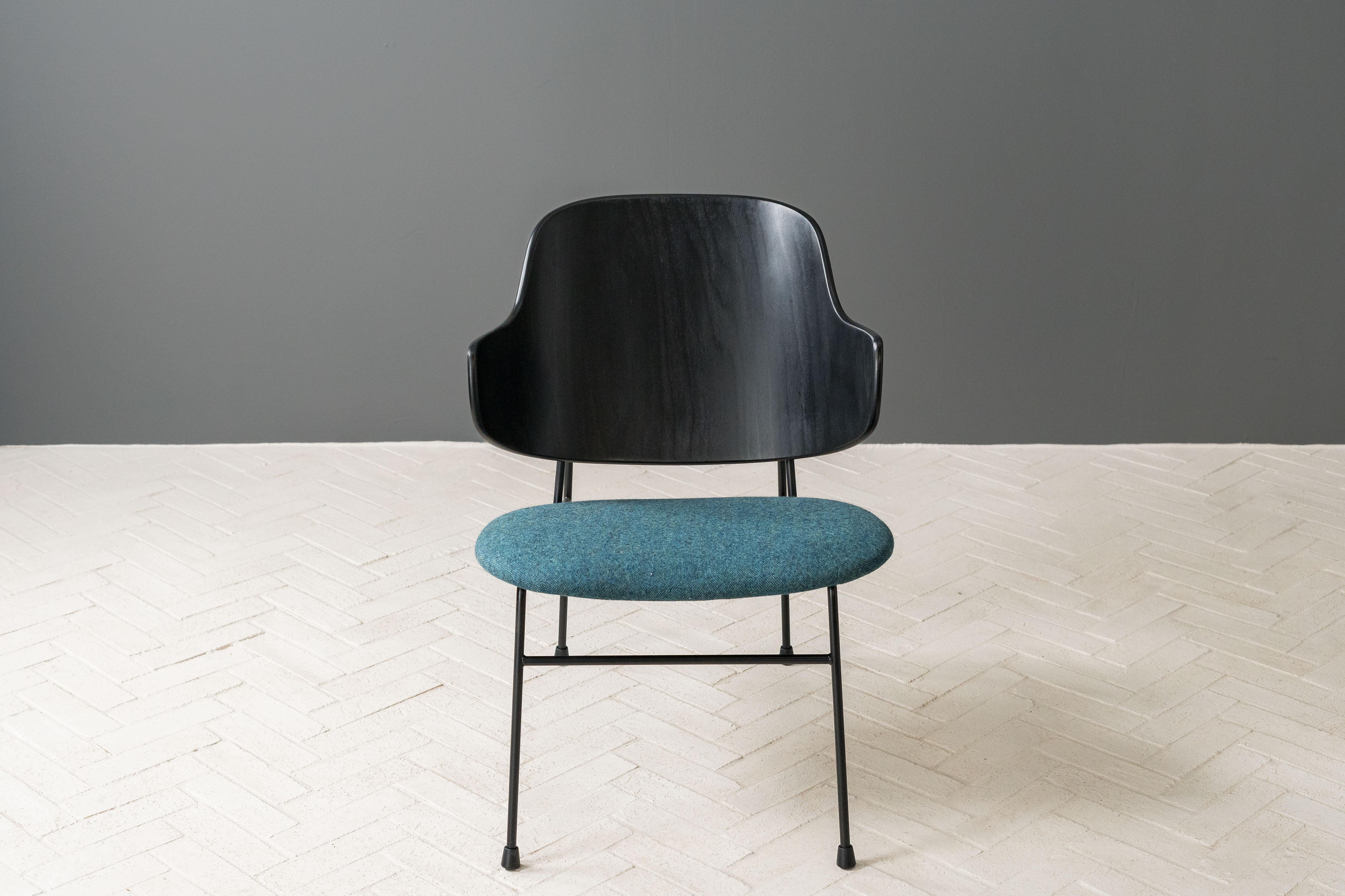 Pair of Kofod-Larsen Penguin Chairs In Good Condition In Cambridge, US