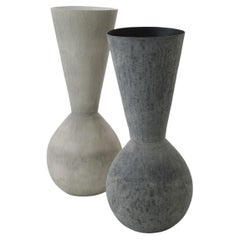 Paire de vases Koneo par Imperfettolab