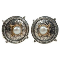Paar Konstantino-Zuchtperlen-Sterlingsilber-Ohrringe aus 22 Karat Gold