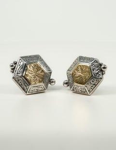 Par de pendientes Konstantino de plata de ley y oro amarillo de 22 quilates