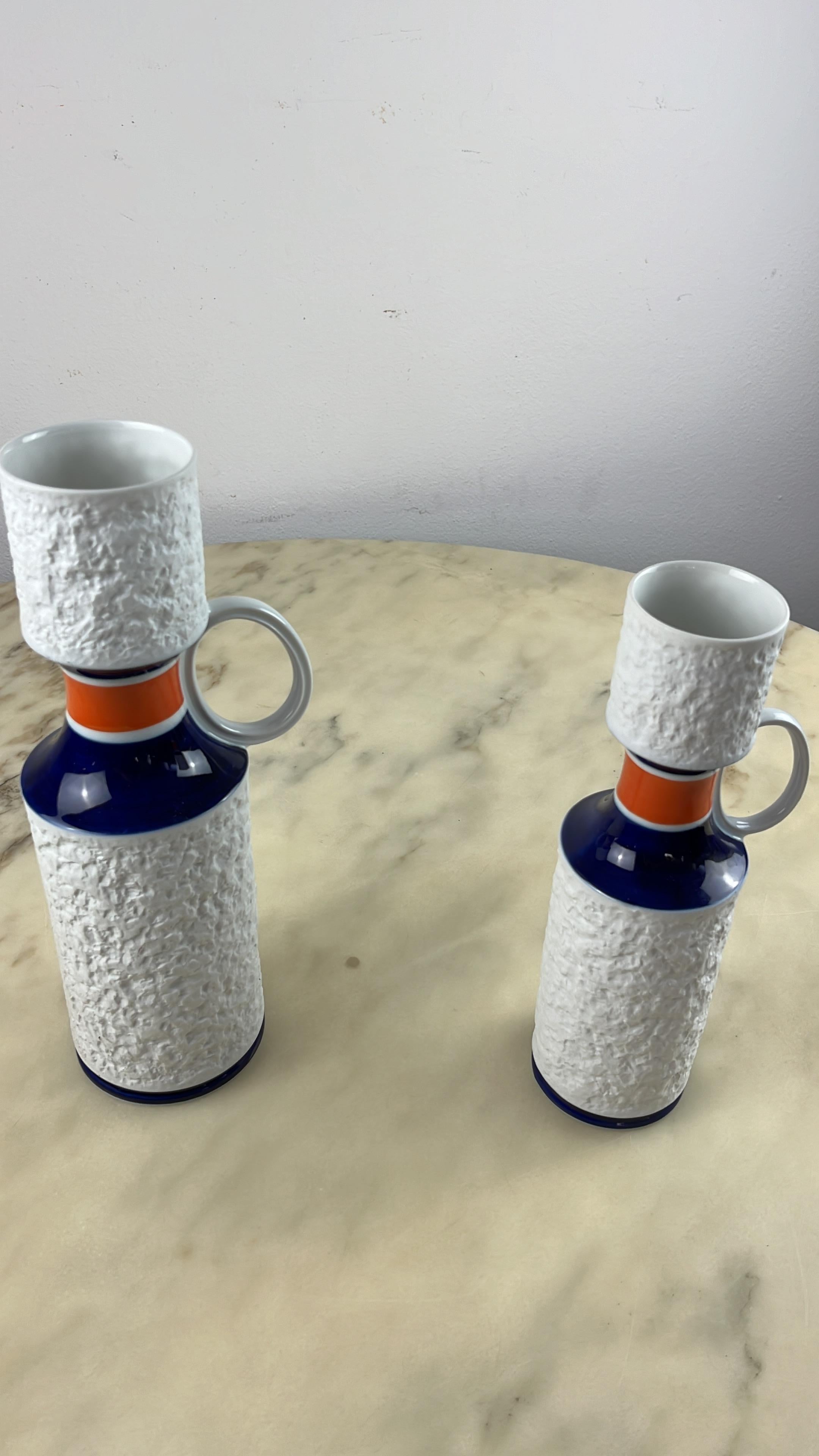 Pair of KPM Biscuit Porcelain vases, Germany, 1960s
Königliche Porzellan-Manufaktur (KPM).
Intact and in good condition.
The largest is 34 cm high and has a diameter of 10 cm; The little one is 29 cm high and has a diameter of 8 cm.