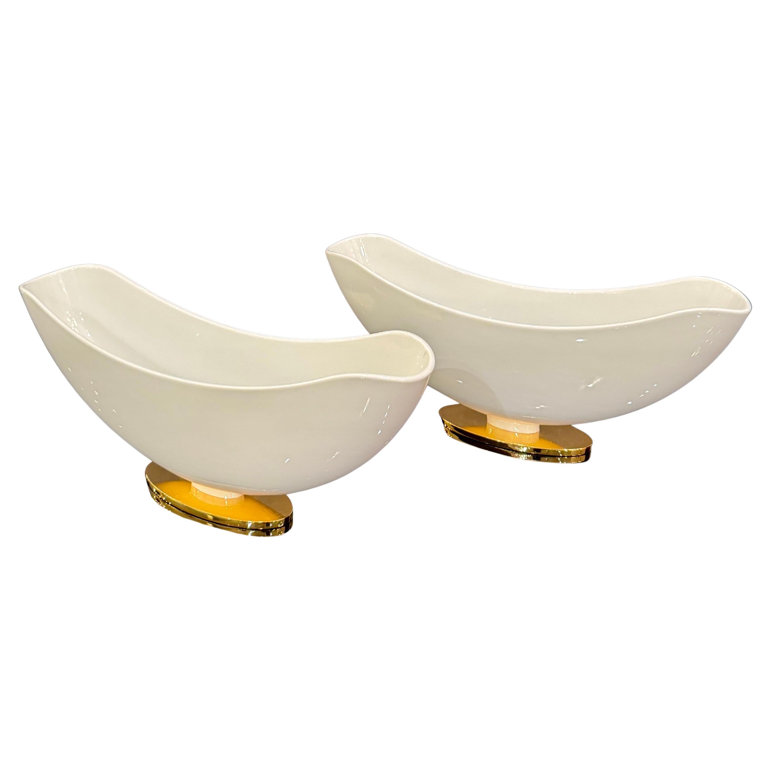 Paire de vases à pied "Flower Boat" en porcelaine KPM