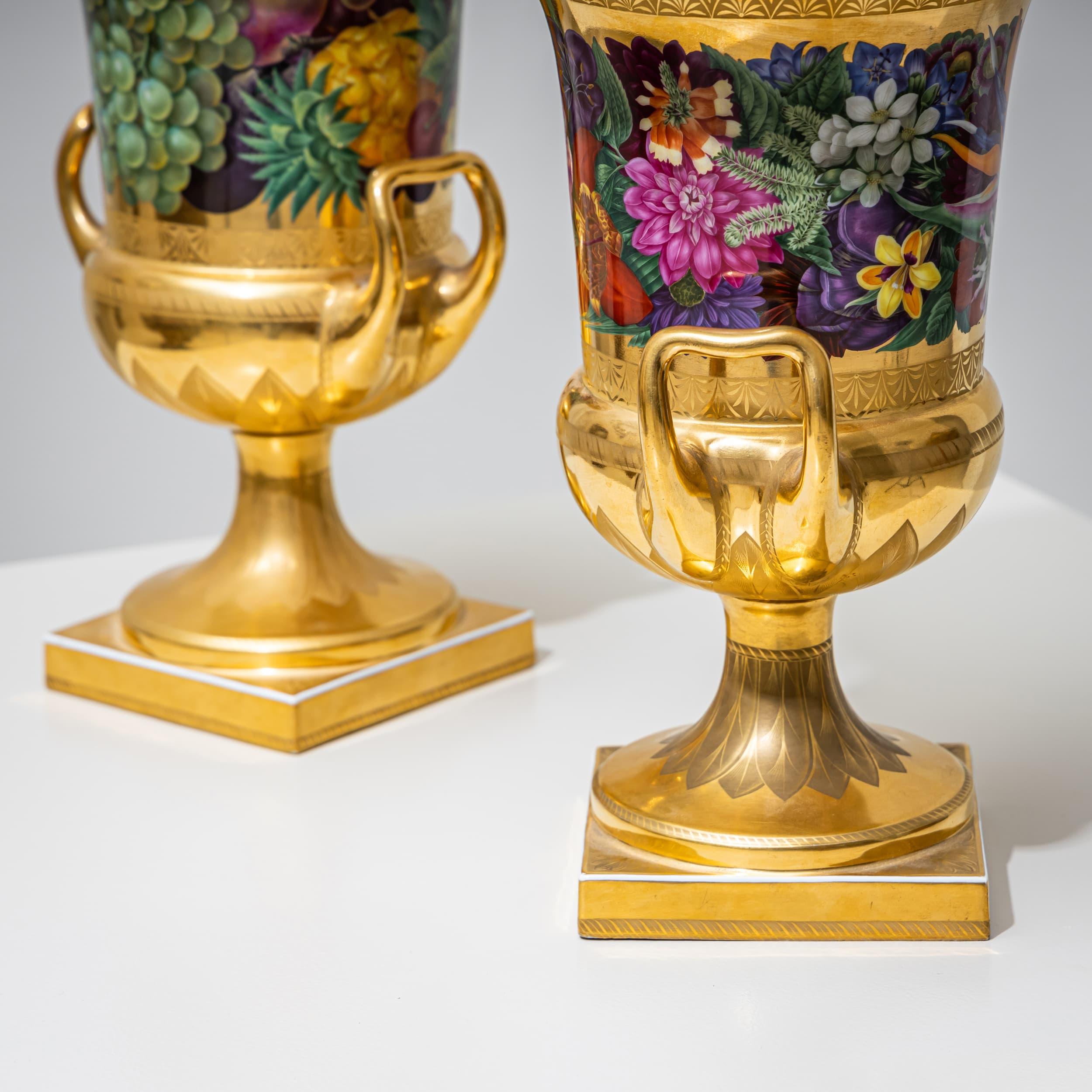 Coppia di vasi Krater w. Decorazioni floreali e di frutta, K.K. Schinkel, KPM, Berlino 1825 in vendita 7