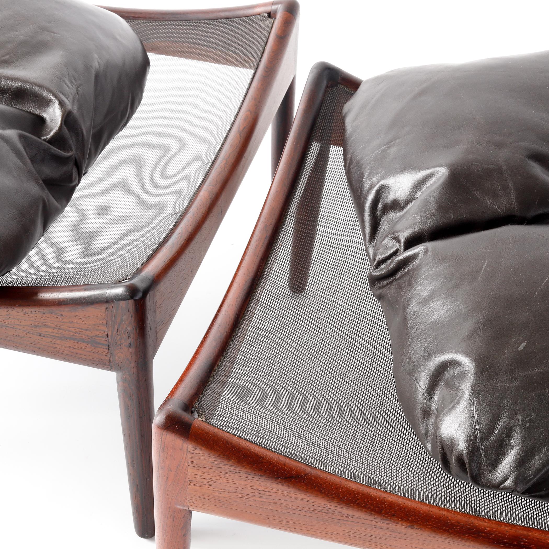 Pair of Kristian Vedel Rosewood Modus Ottomans with Brown Leather Upholstery  (Mitte des 20. Jahrhunderts) im Angebot