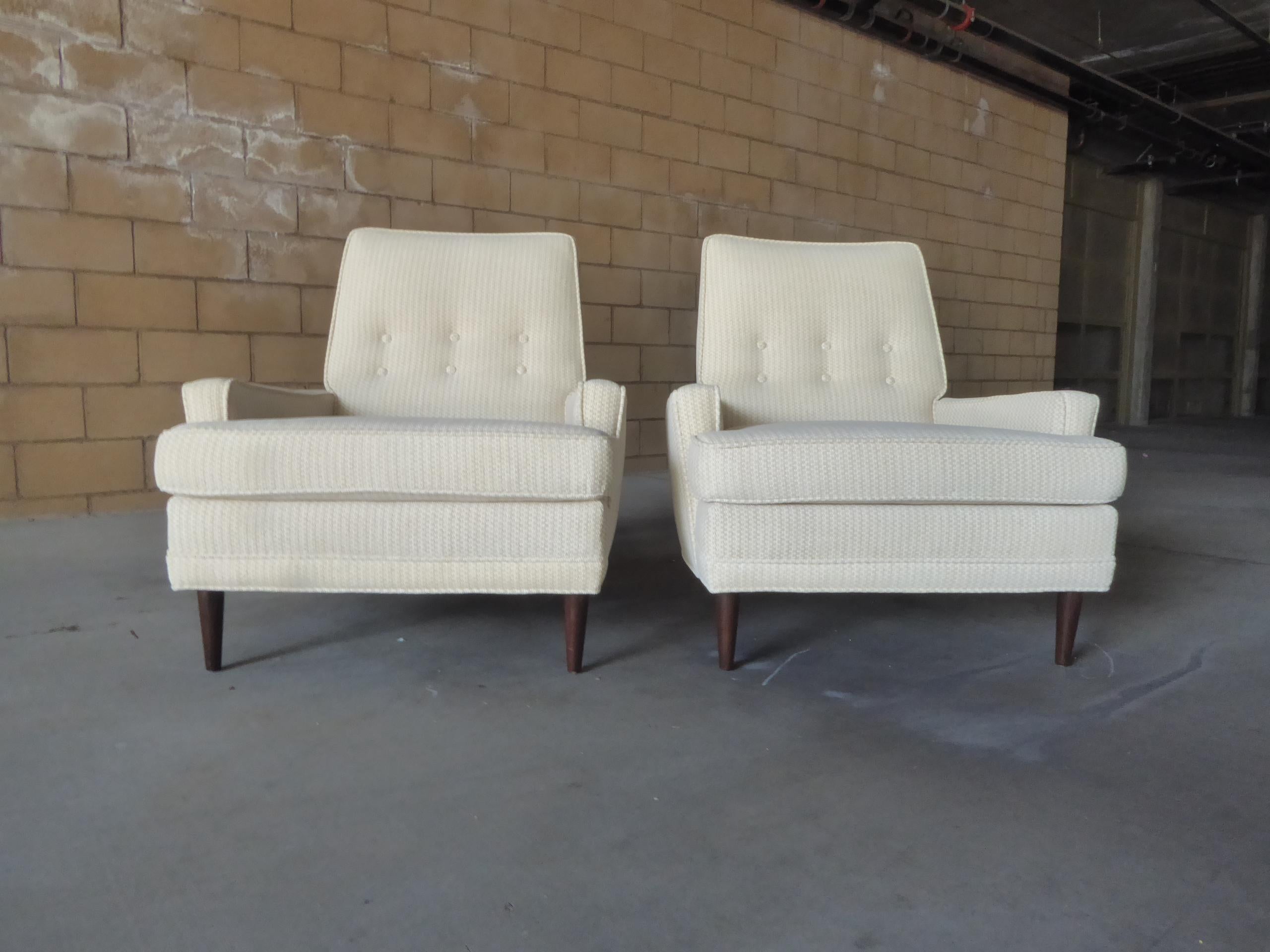 Fabric Pair of Kroehler Furniture Upholstered Armchairs