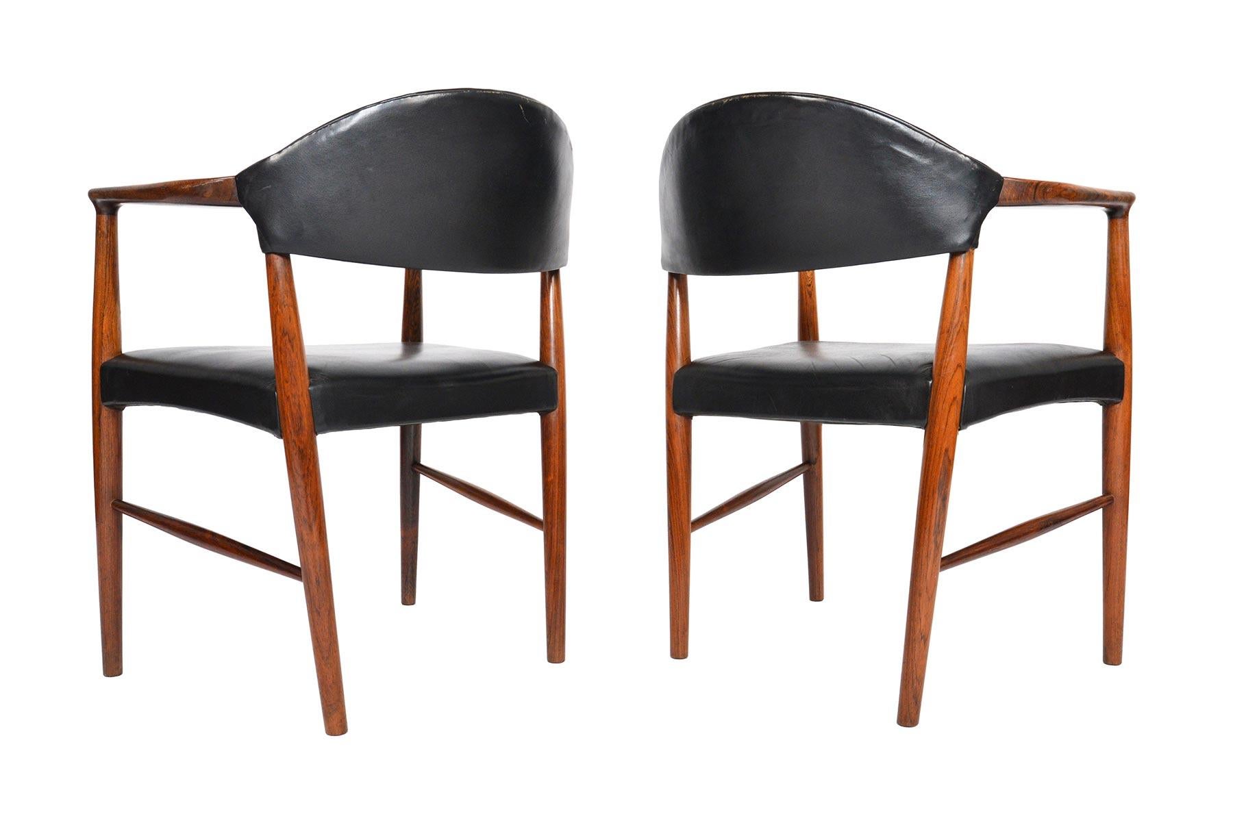 Scandinavian Modern Pair of Kurt Olsen Model 223 Rosewood Armchairs