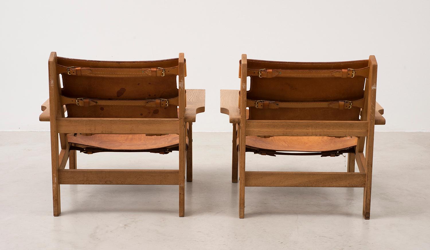 Scandinavian Modern Pair of Kurt Ostervig Hunting Chairs in Oak and Leather, Denmark, 1960s