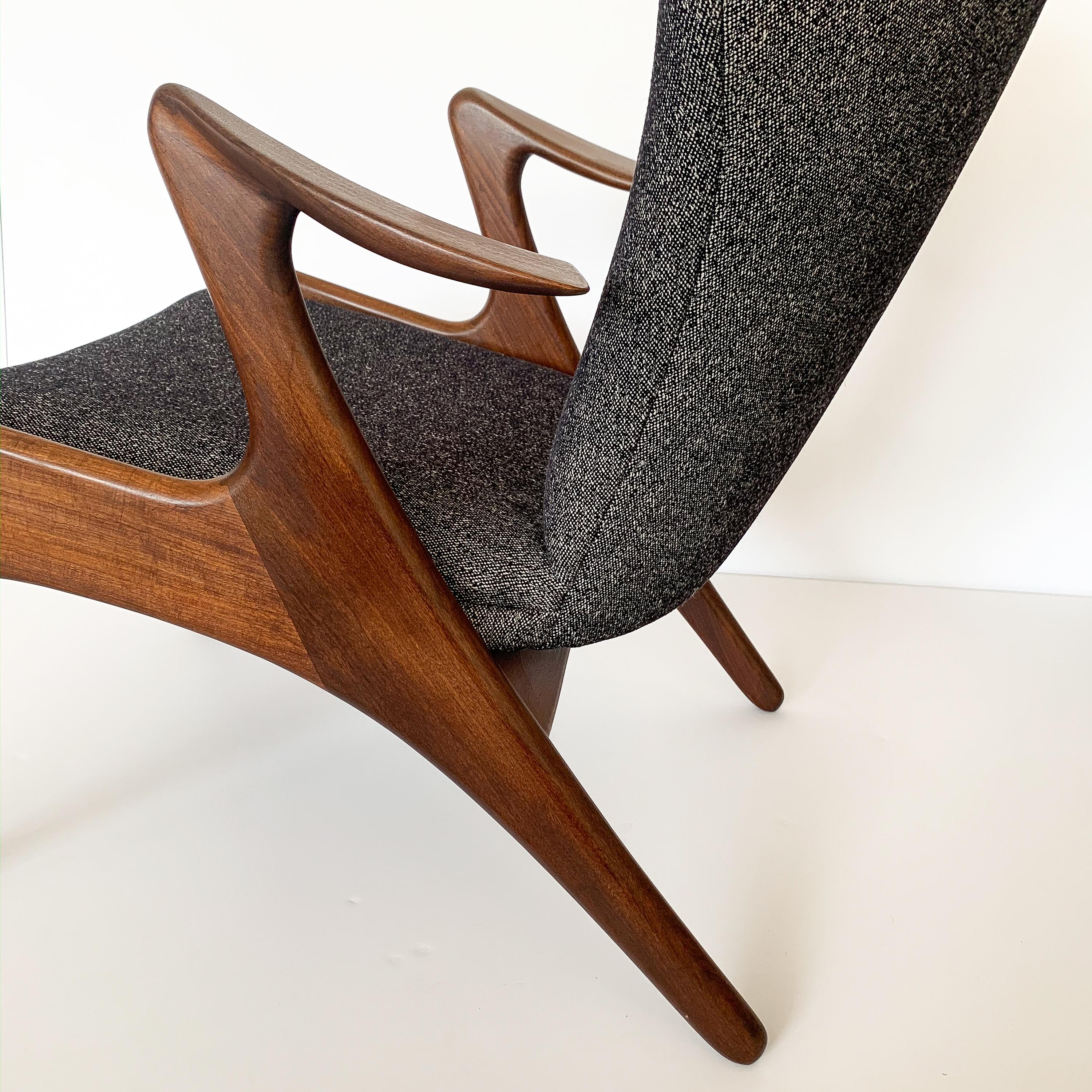 Pair of Kurt Ostervig Sculptural Lounge Chairs 5