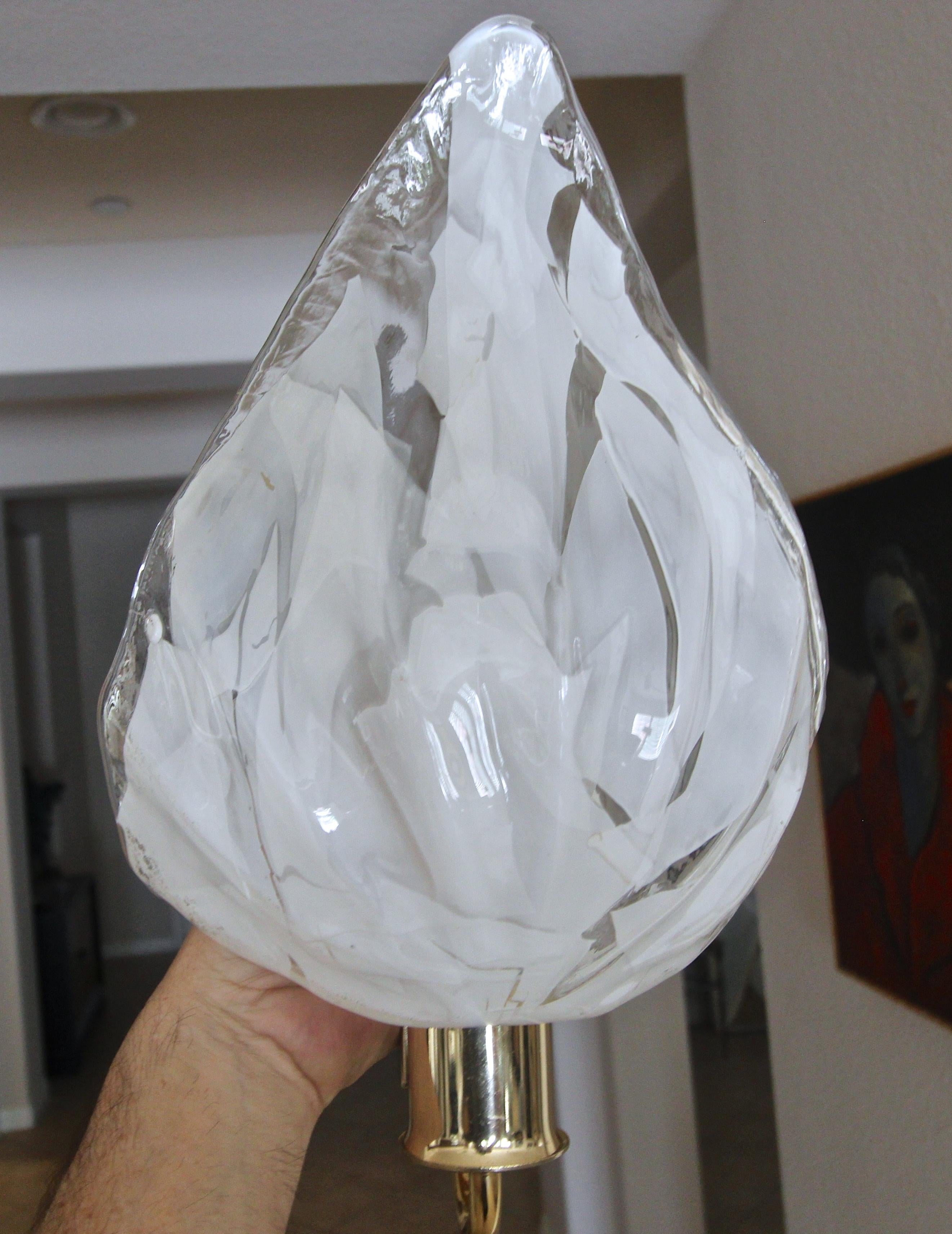 Pair of La Murrina Murano White and Clear Glass Leaf Wall Sconces For Sale 6