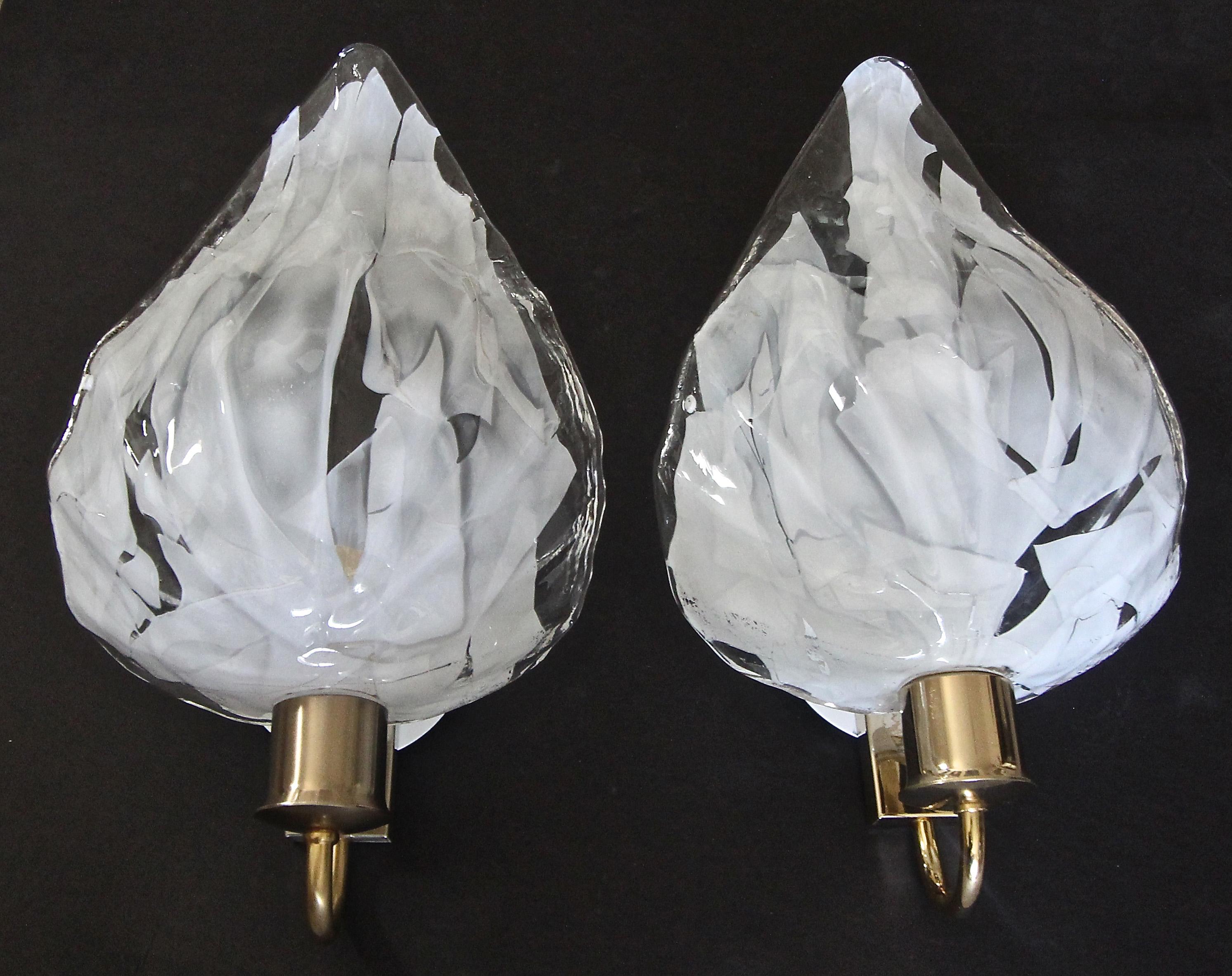 Pair of La Murrina Murano White and Clear Glass Leaf Wall Sconces For Sale 7