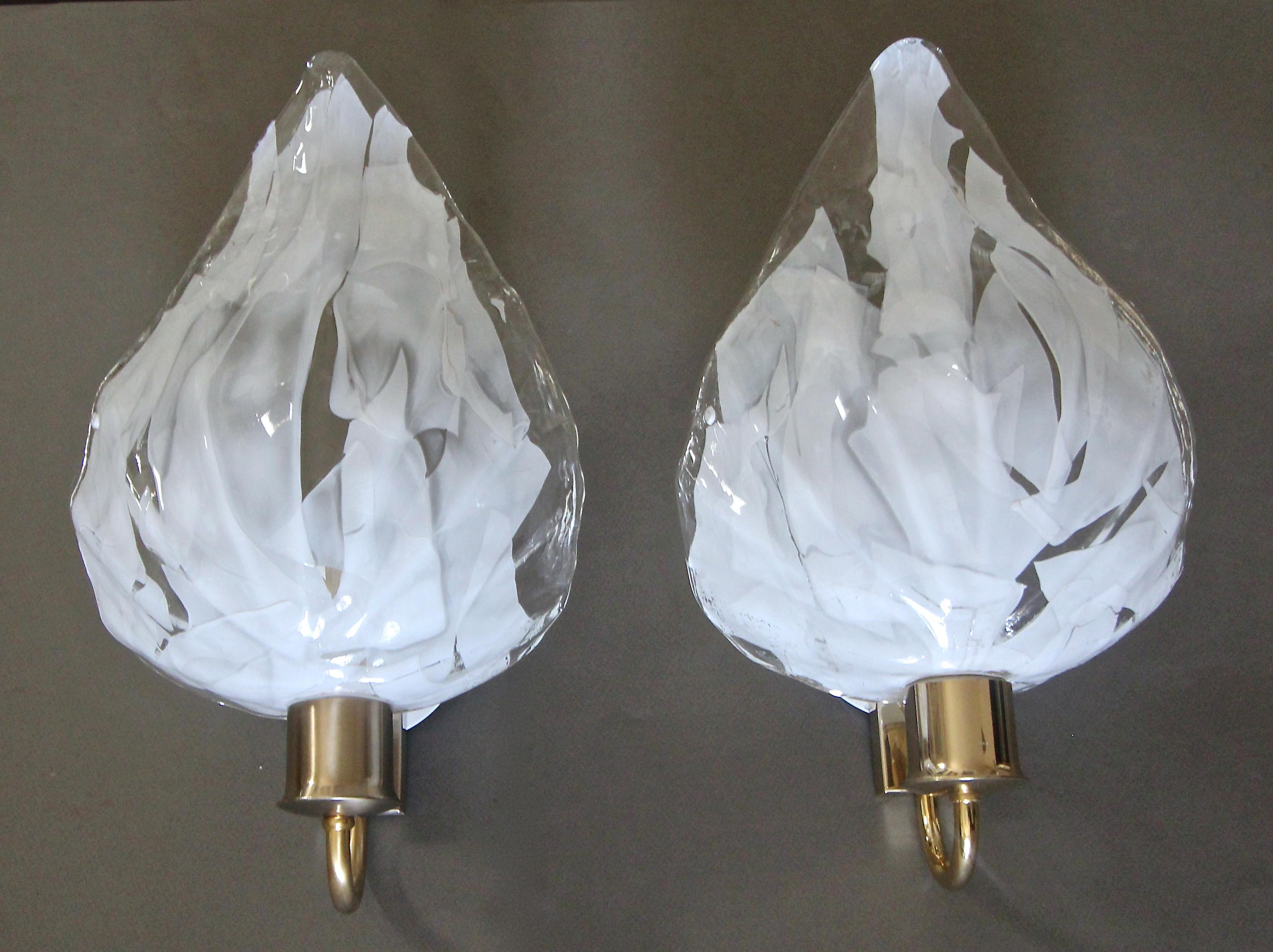 Pair of La Murrina Murano White and Clear Glass Leaf Wall Sconces For Sale 11