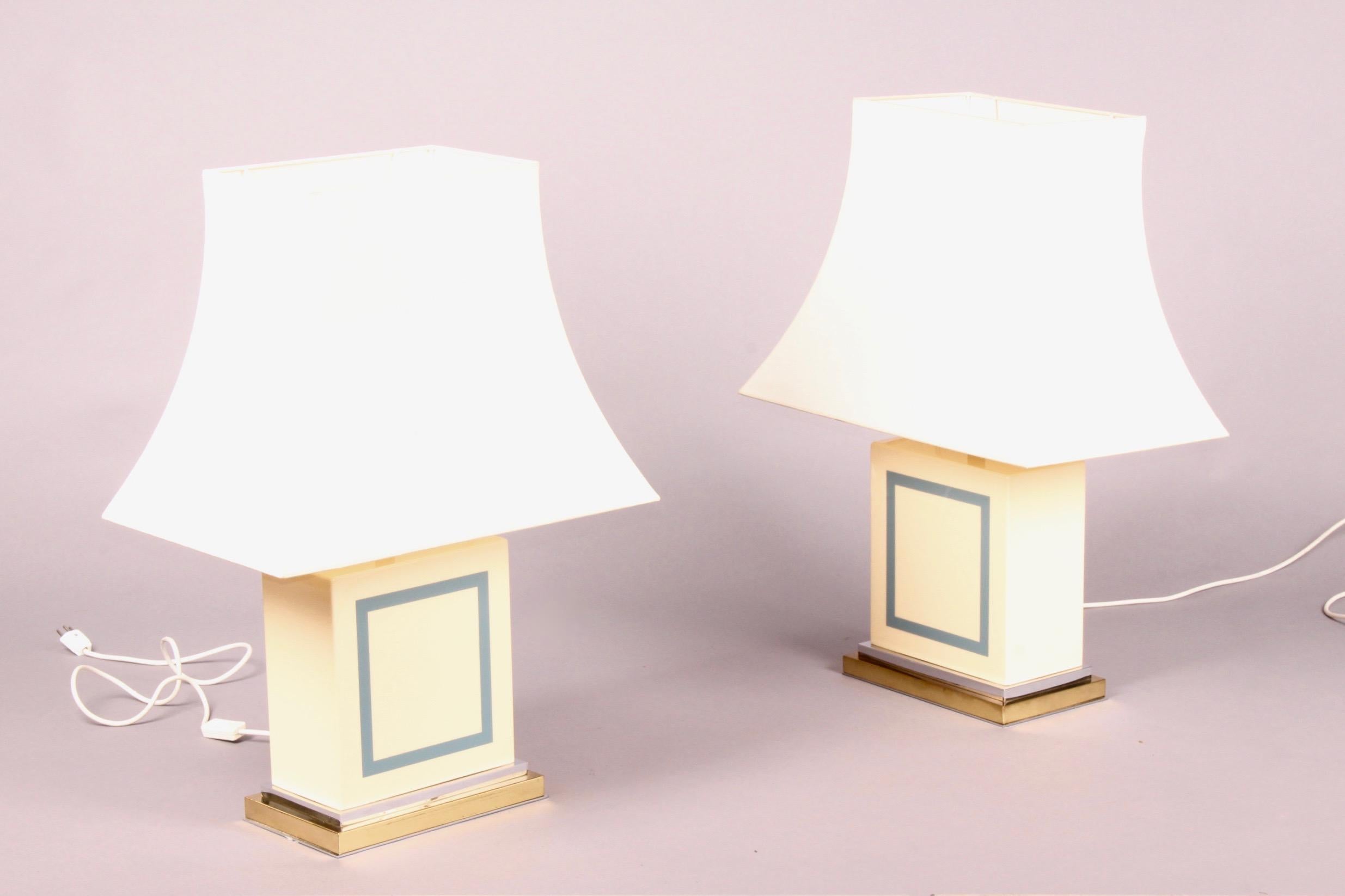 Pair of Lacquer Wood and Metal Table Lamp 1