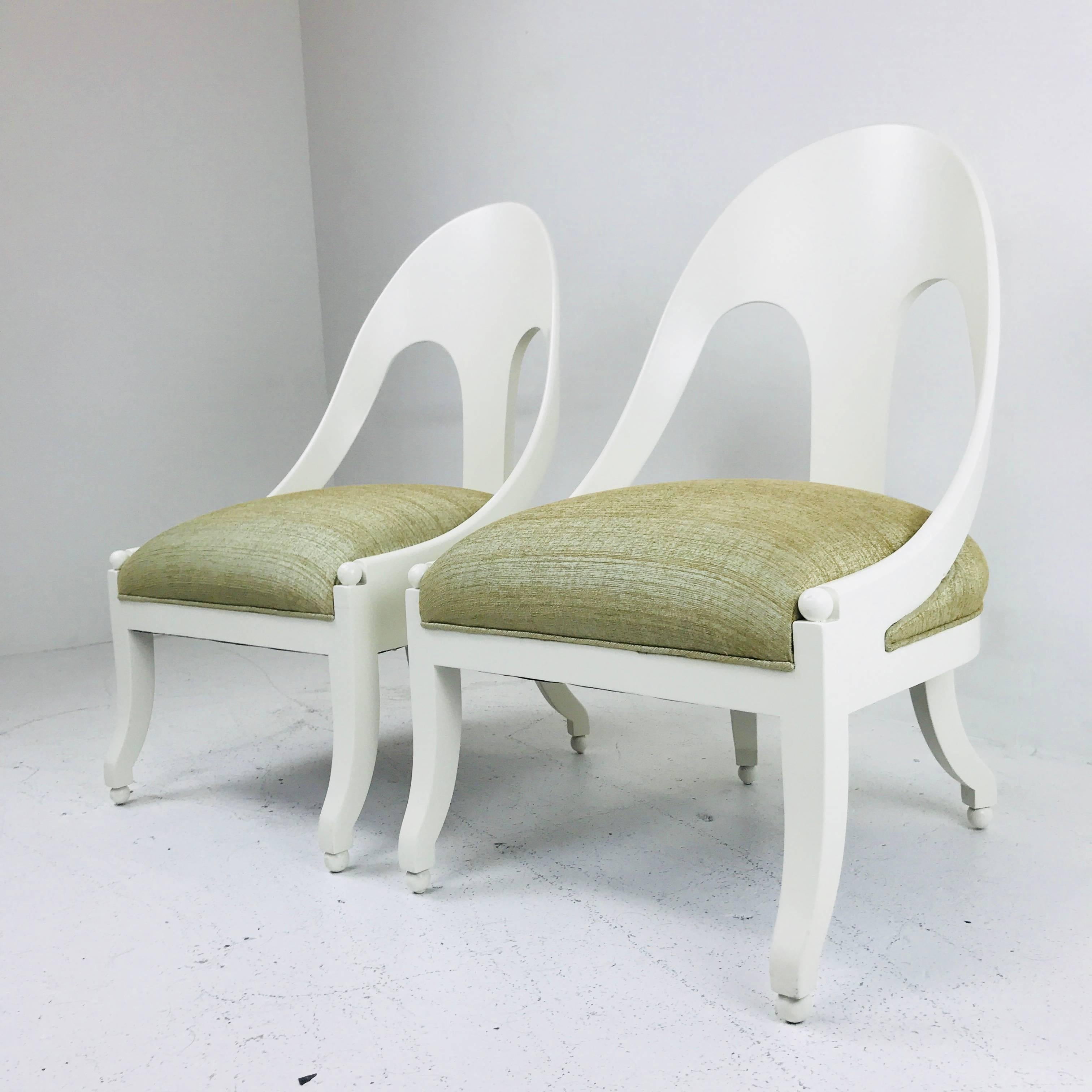 20th Century Pair of Lacquered Spoon Back Chairs by Baker