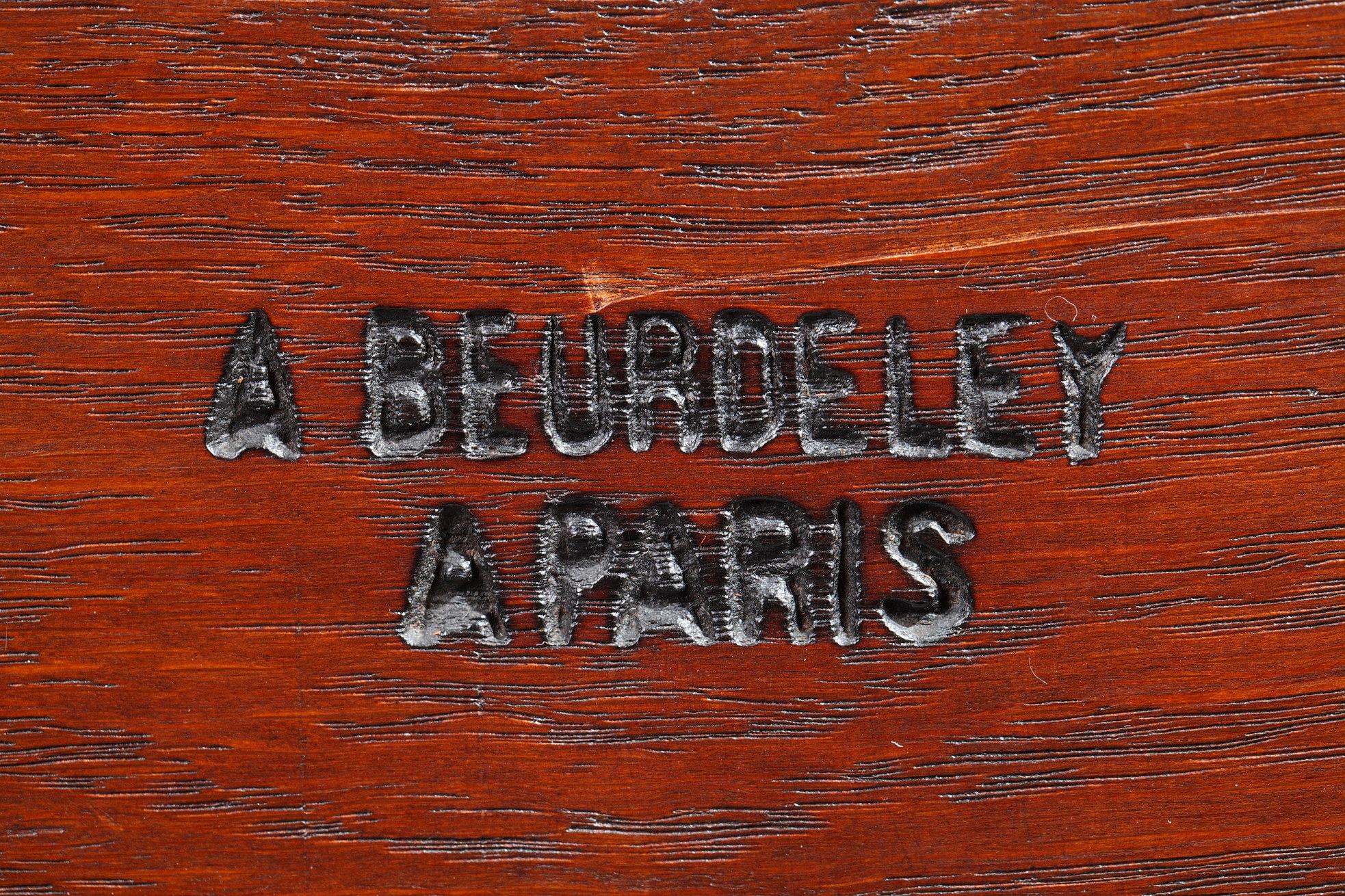 Paire d'incrustations en bois laqué, par A.E. Beurdeley, France, datant d'environ 1890 en vente 5