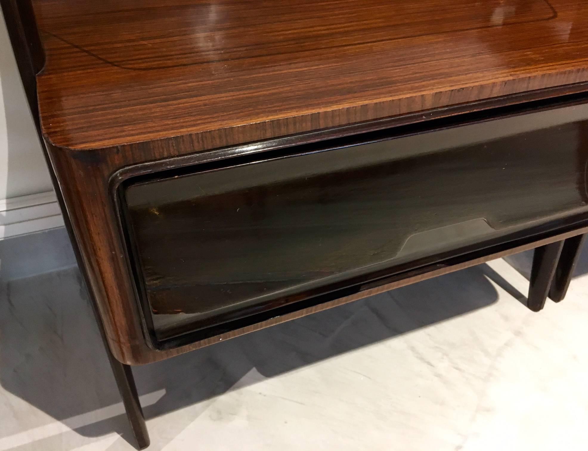 Pair of Lacquered Wood Side Tables Attributed to Paolo Buffa In Good Condition In Madrid, ES