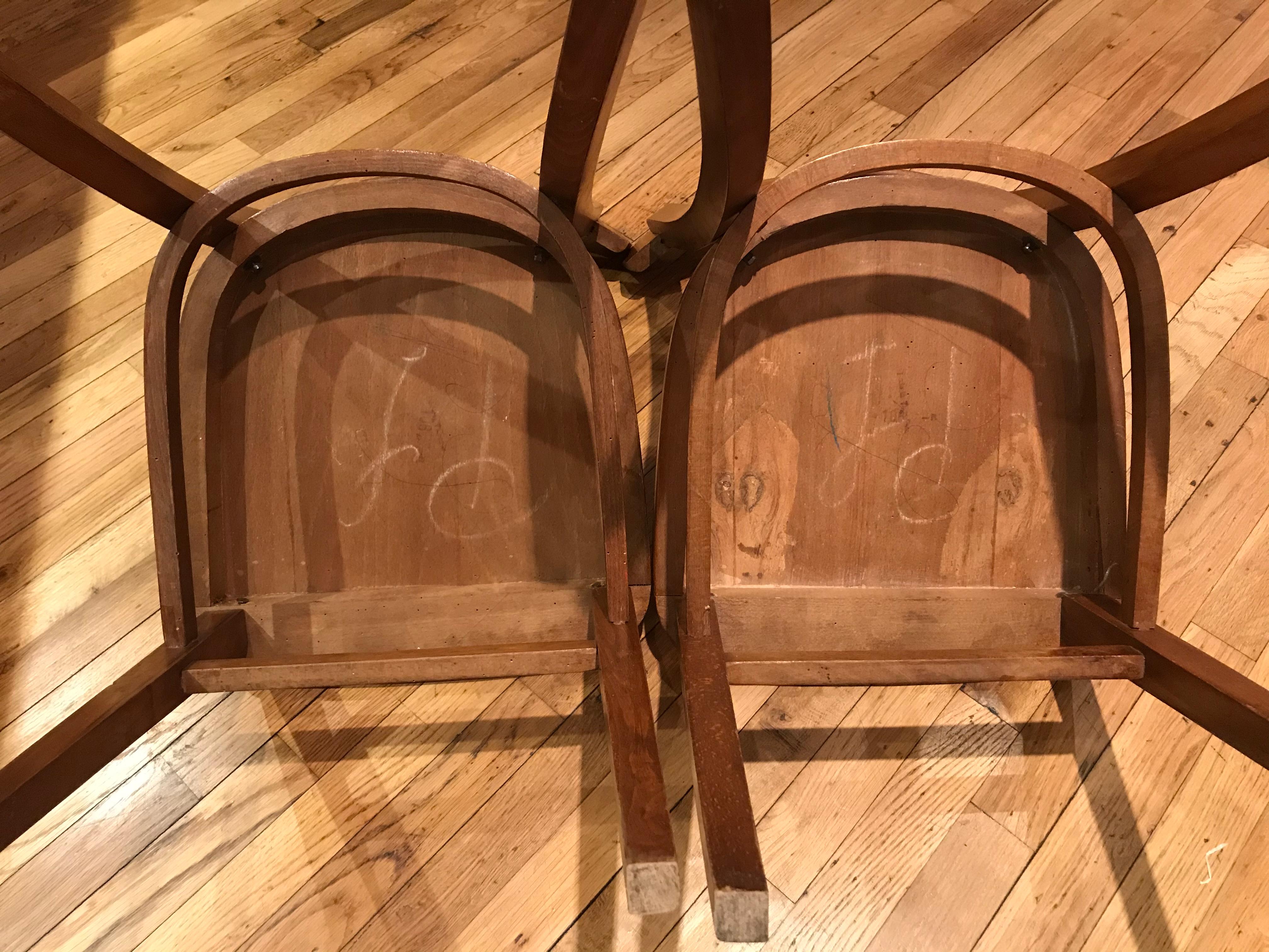 Pair of Ladder Back Chairs In Good Condition In Los Angeles, CA