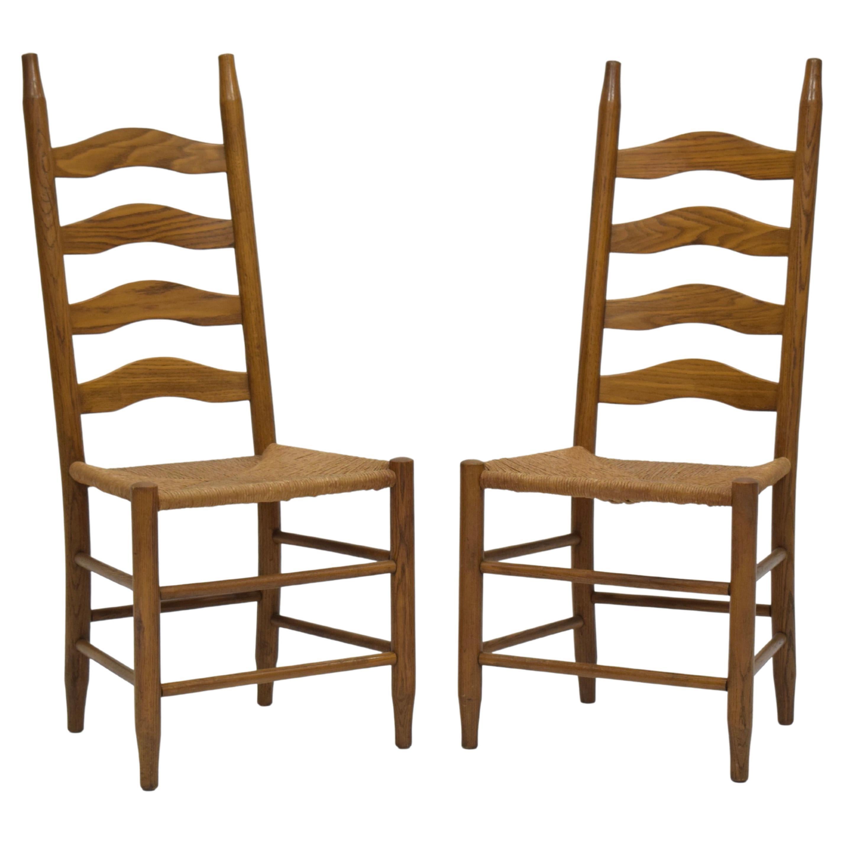 Paire de chaises Ladderback dans le style de Charlotte Perriand en vente