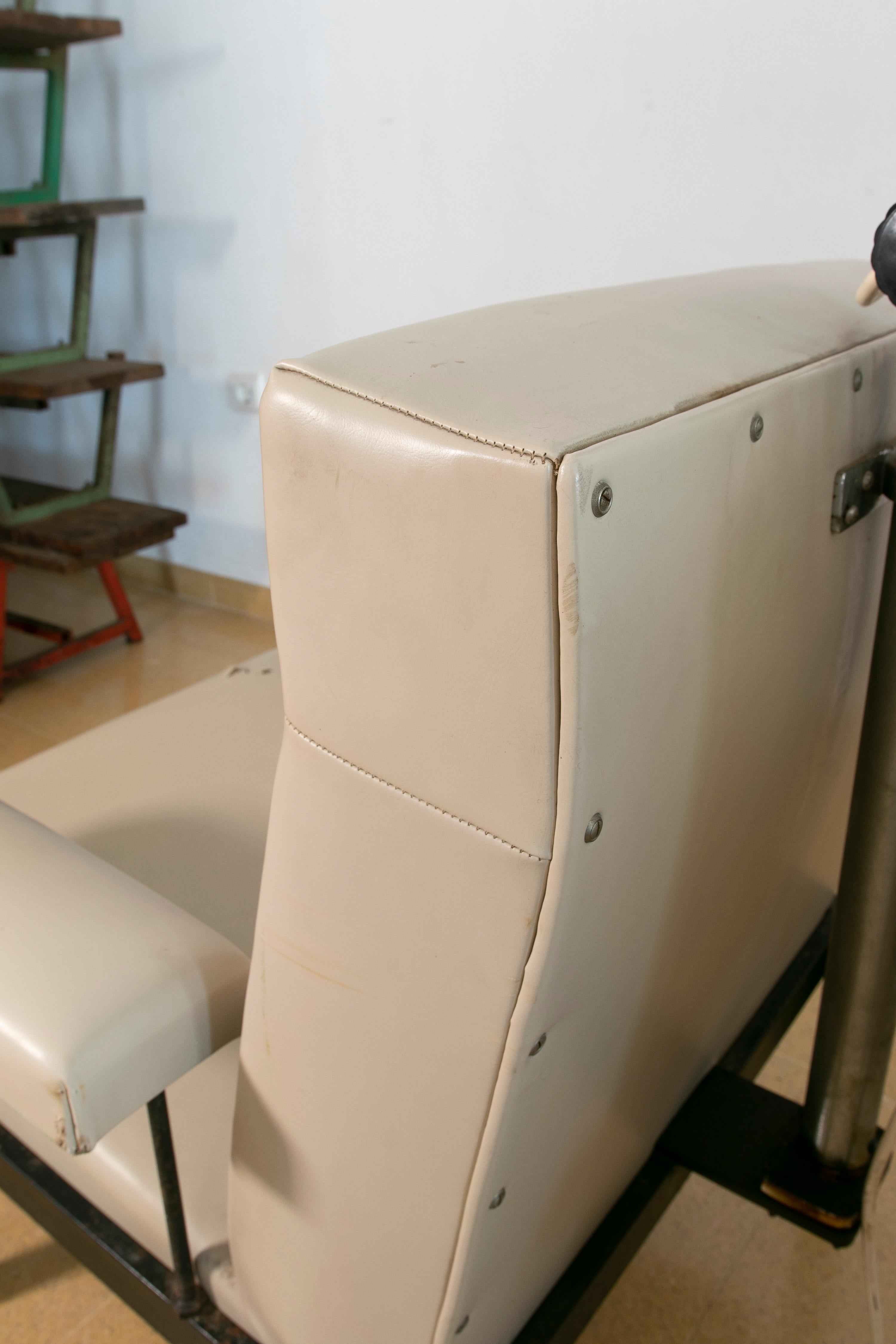 Pair of Ladies Hairdressing Chairs with Original Machine, Henry C. Brand For Sale 9